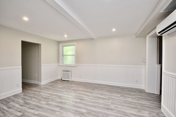 246 Mississauga Street W Property Photo 15