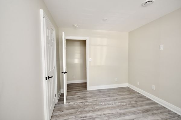 246 Mississauga Street W Property Photo 21