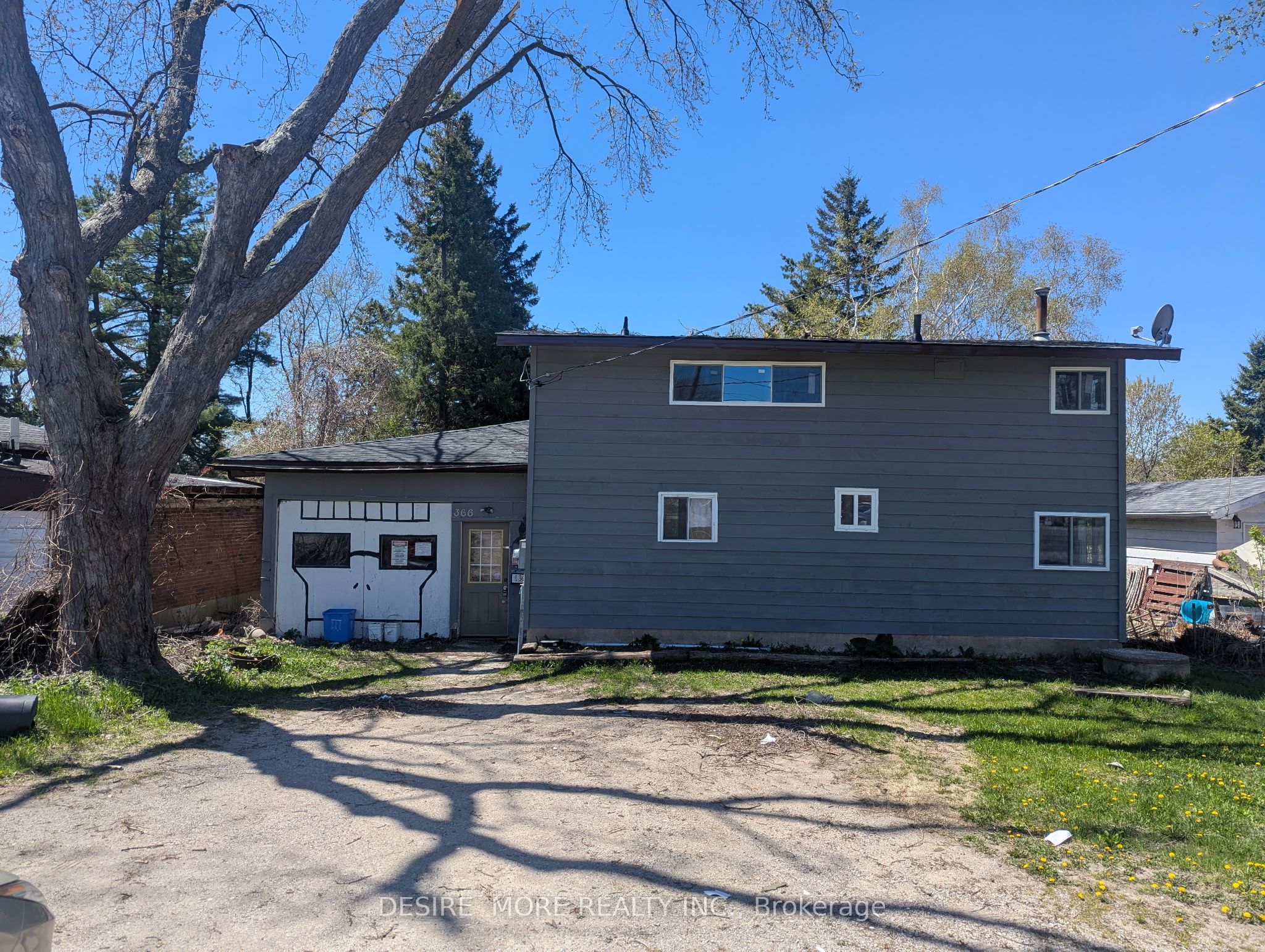 366 Yonge Street Property Photo 1