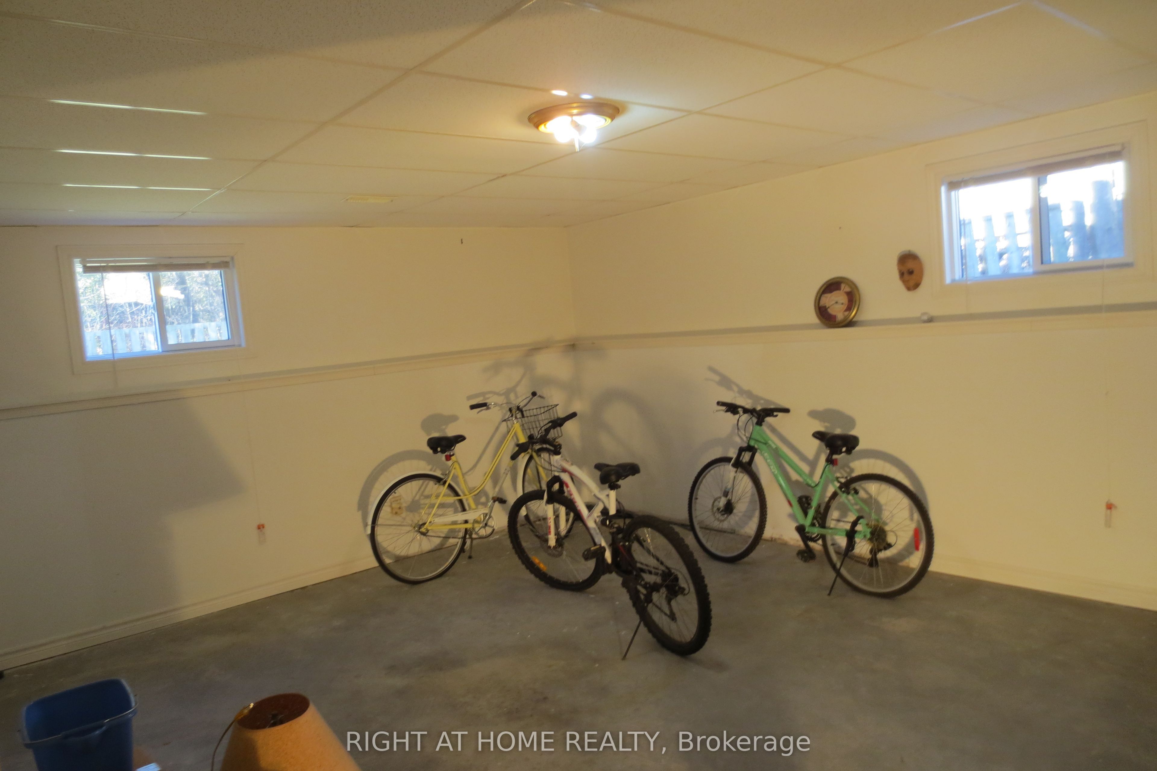4 Campbell Avenue Property Photo 19