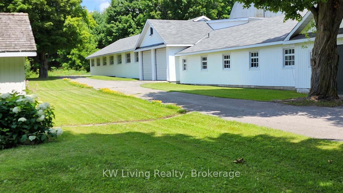 Property Photo 28