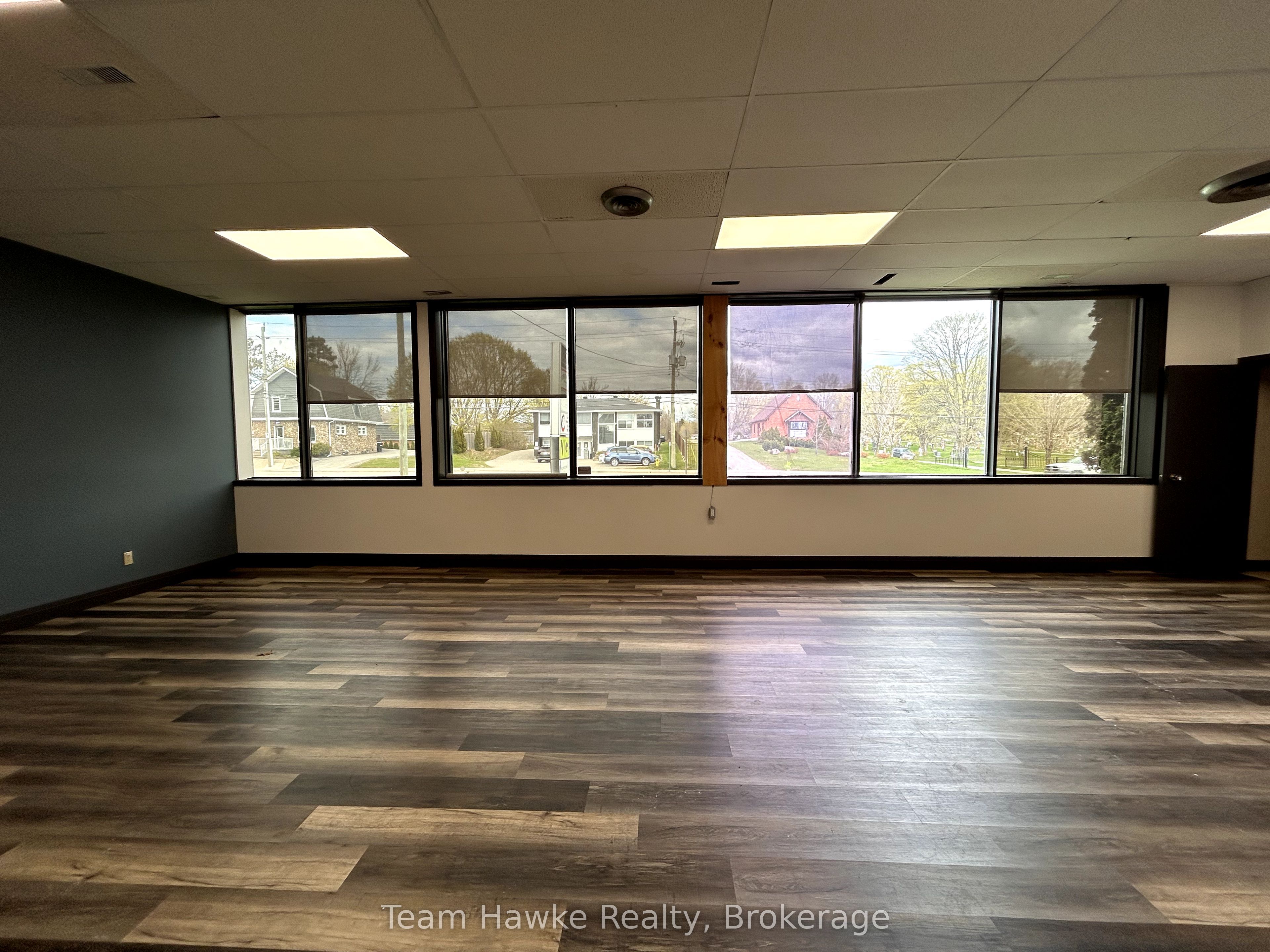 578 King Street Property Photo 7