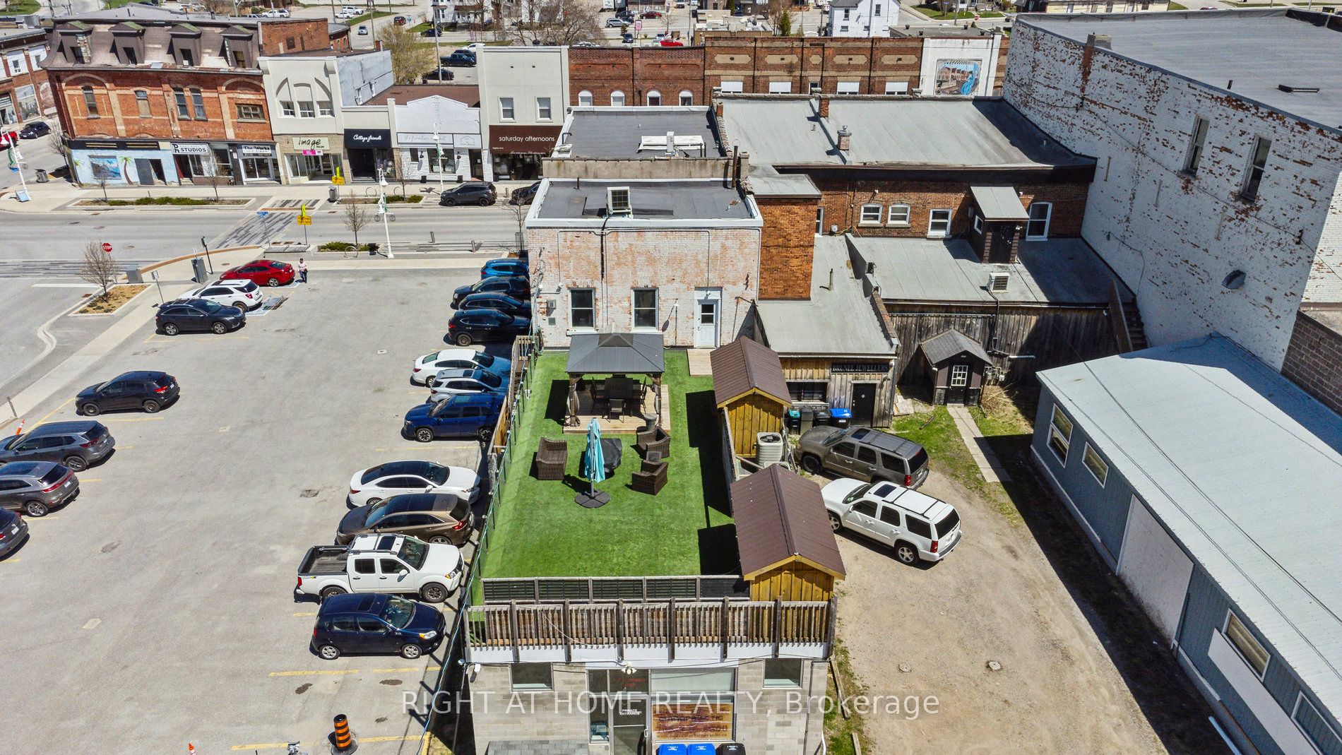 226 King Street Property Photo 47