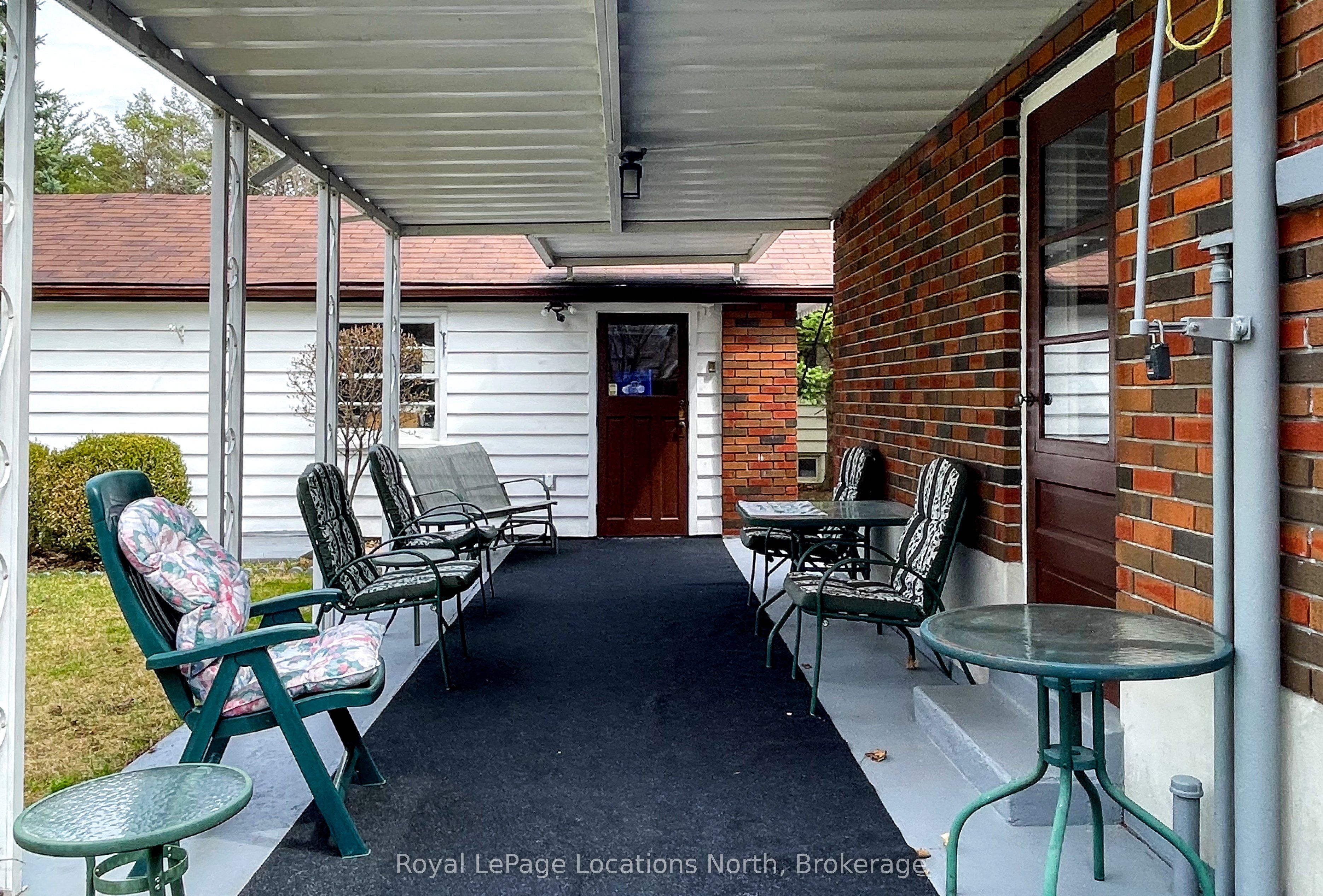 212 Kirkwood Drive Property Photo 5