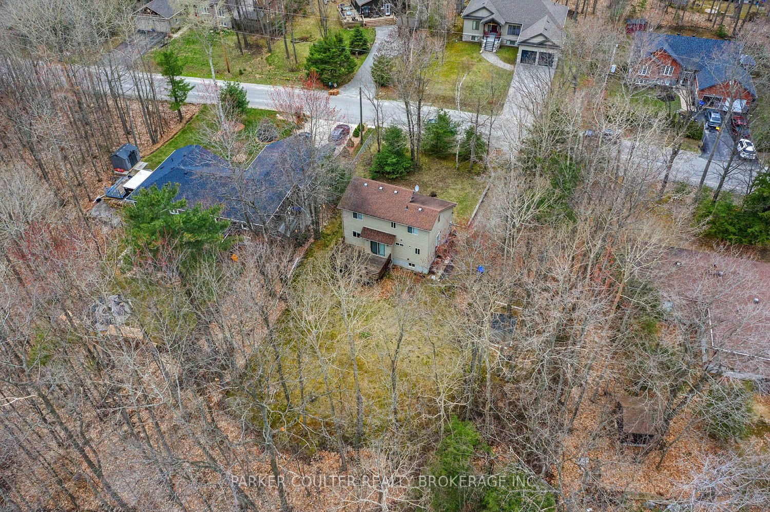 138 Tall Pines Drive Property Photo 3