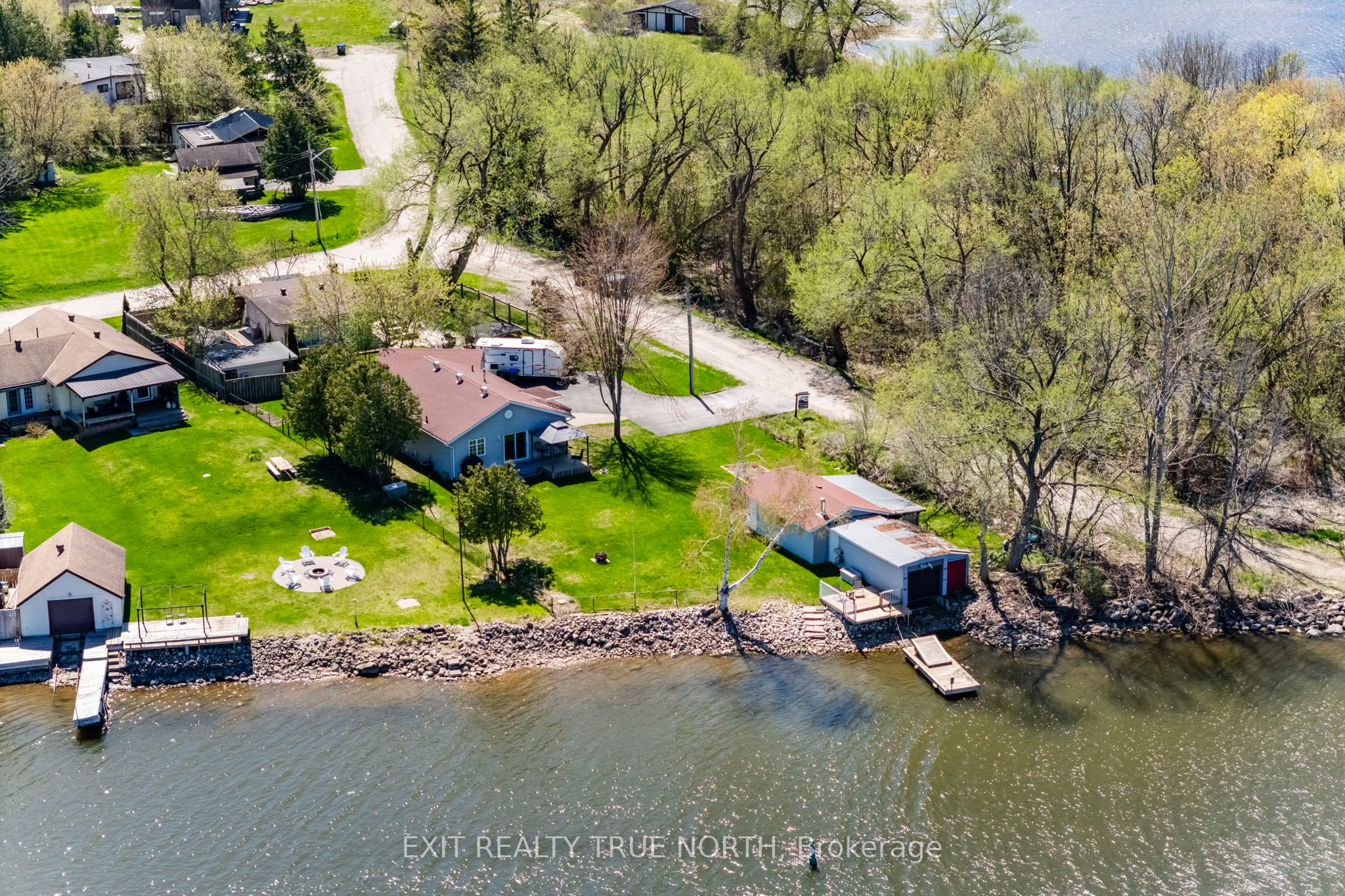 5 Hemlock Avenue Property Photo 2