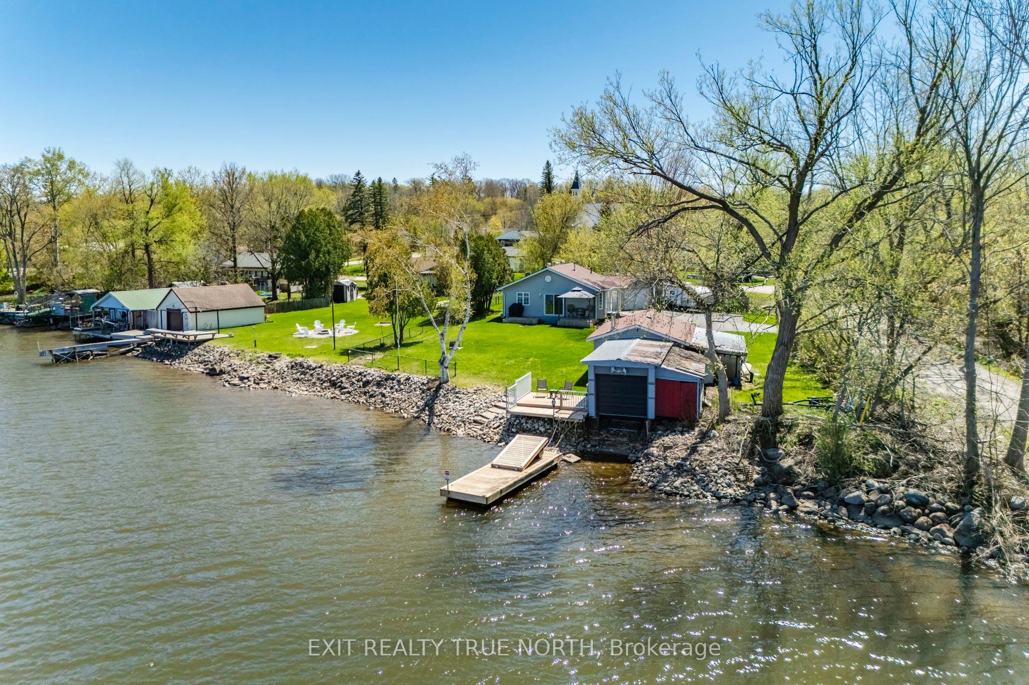 5 Hemlock Avenue Property Photo 3