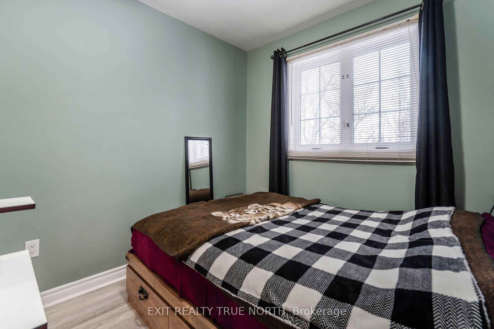 5 Hemlock Avenue Property Photo 15