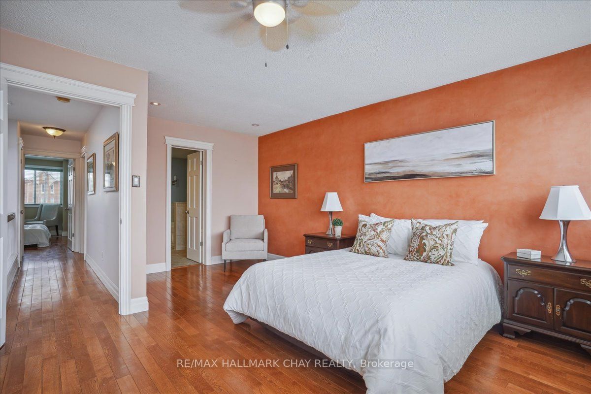 195 Collier Street Property Photo 21