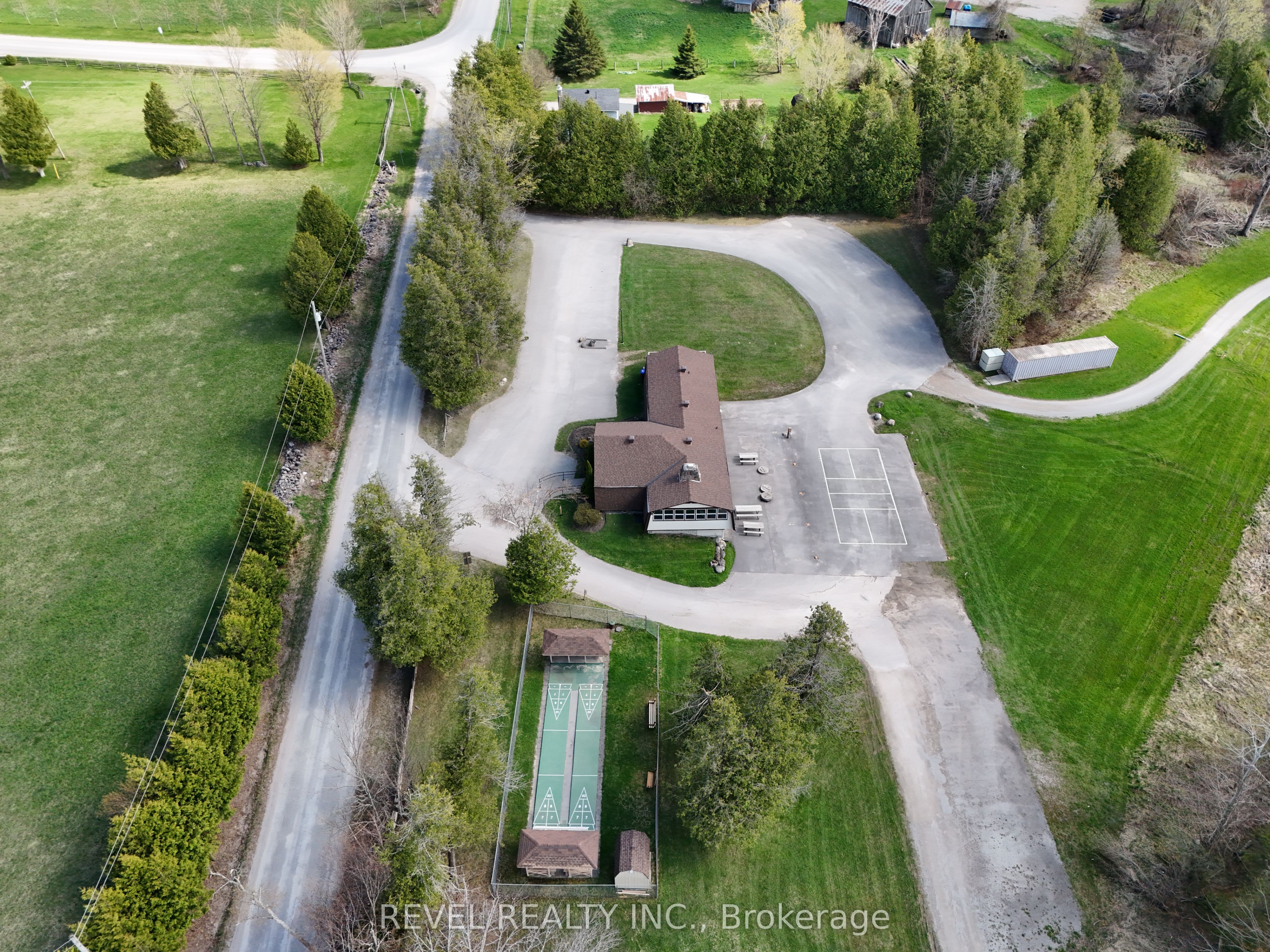 3 Tamarack Drive Property Photo 42