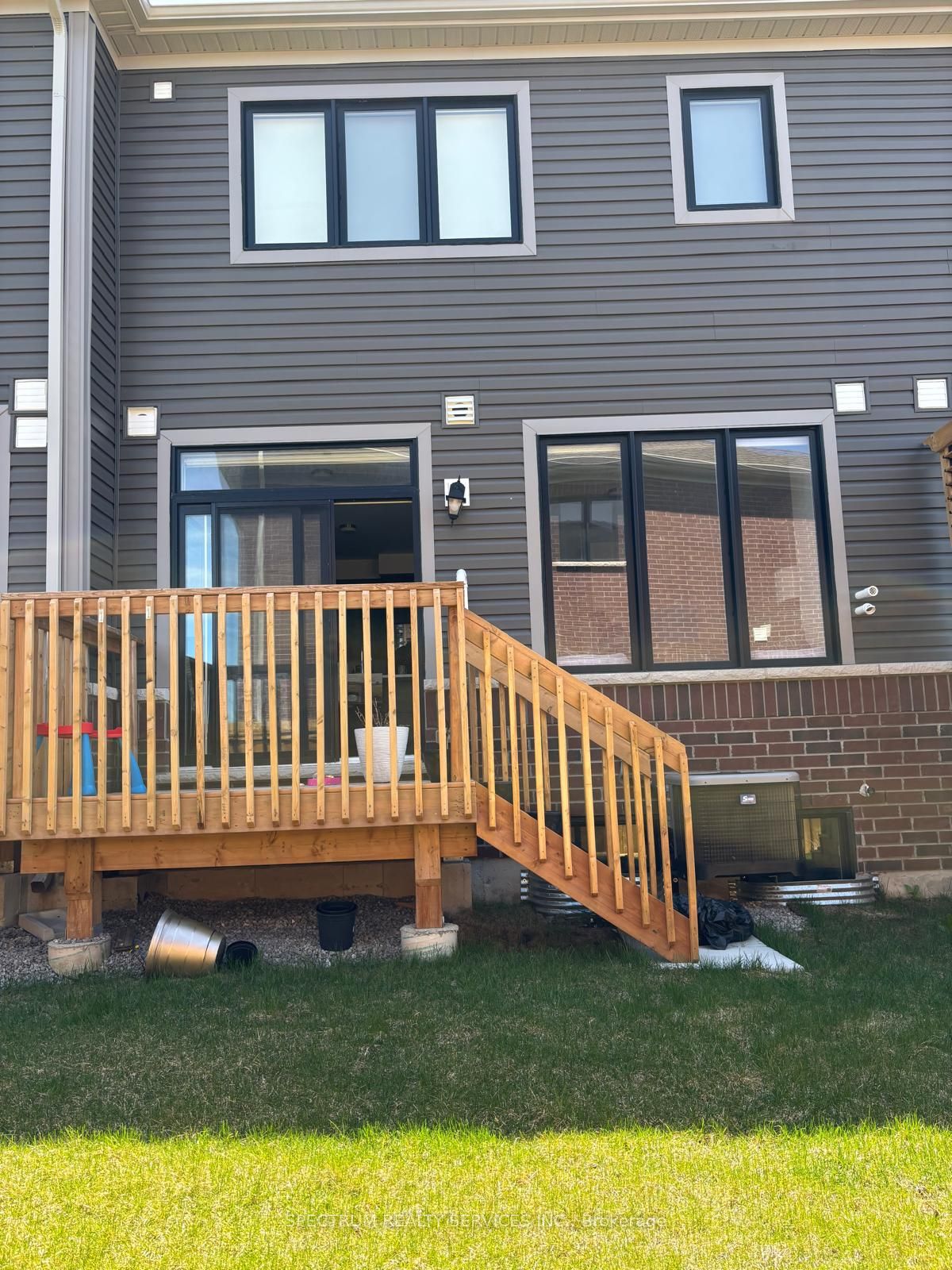 45 Milady Crescent Property Photo 21
