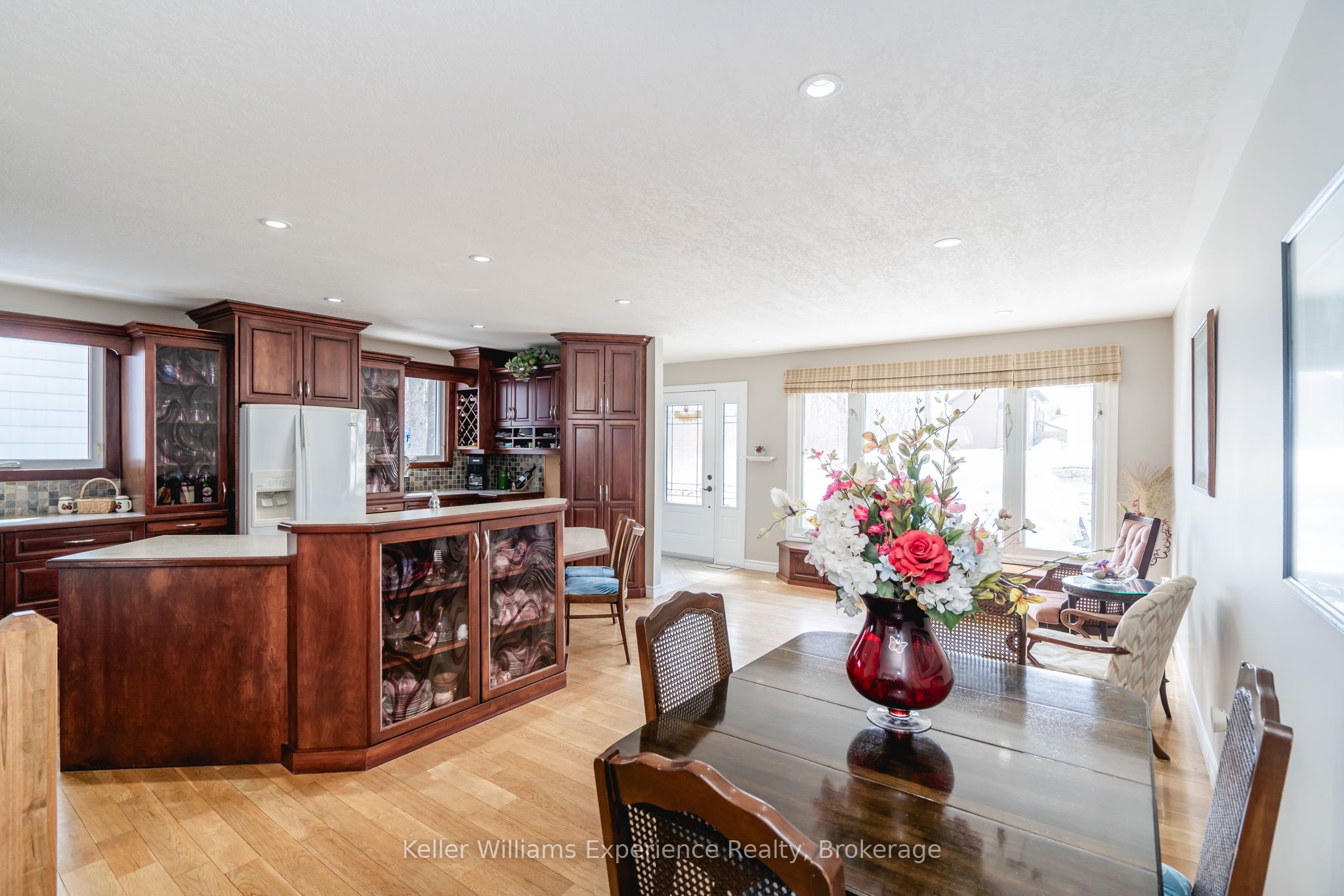201 Bayfield Avenue Property Photo 12