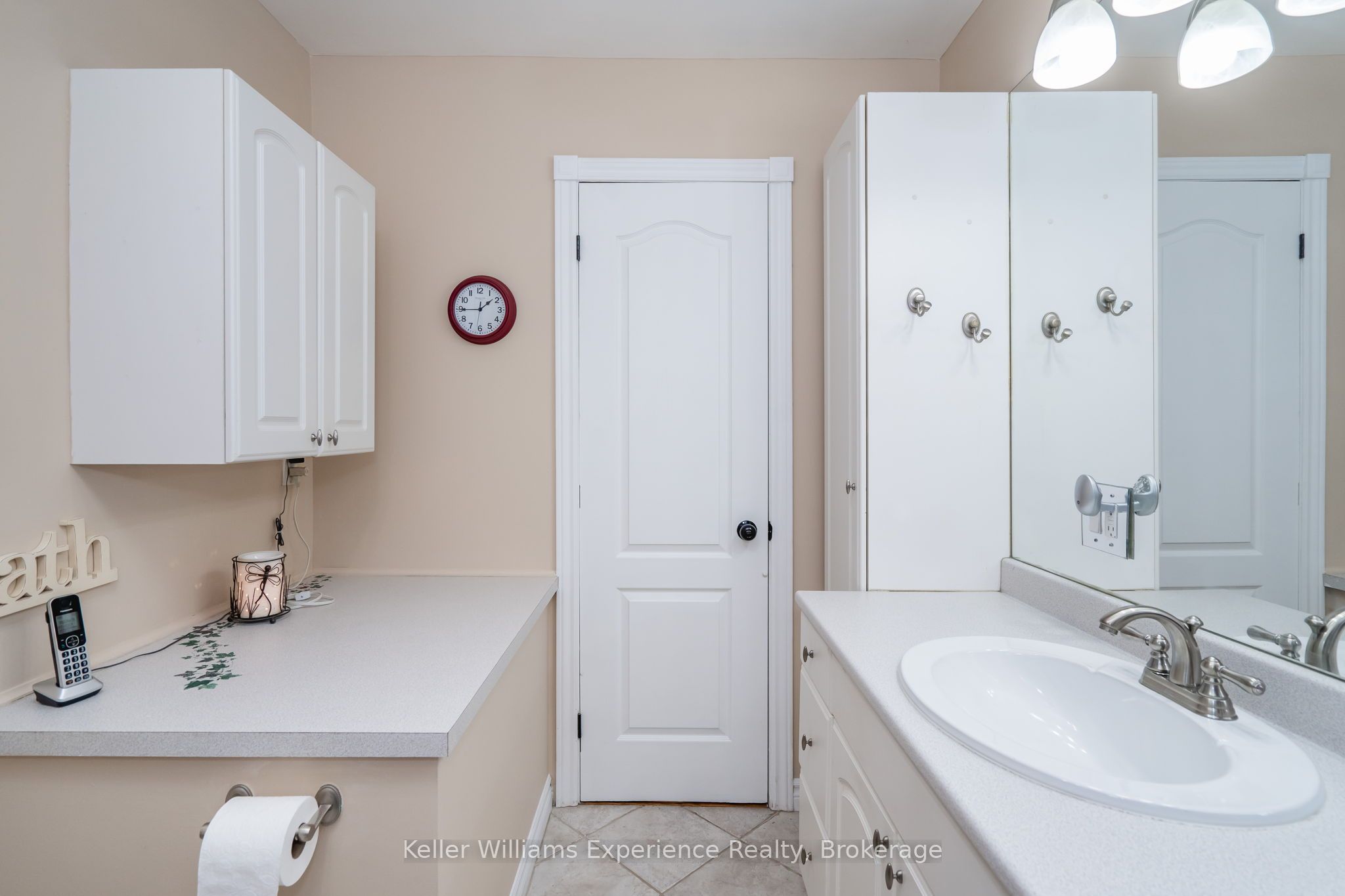 201 Bayfield Avenue Property Photo 21