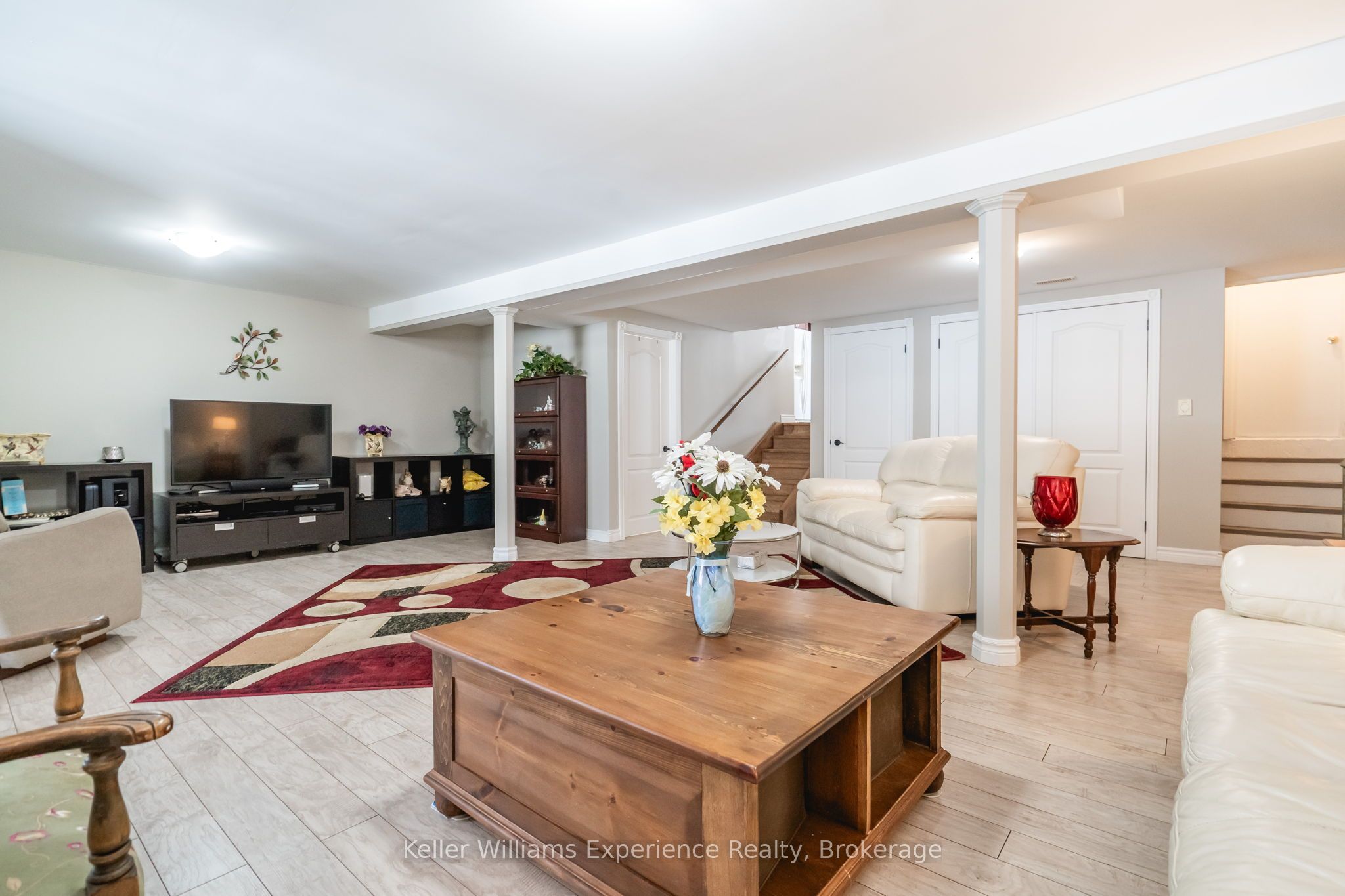 201 Bayfield Avenue Property Photo 27