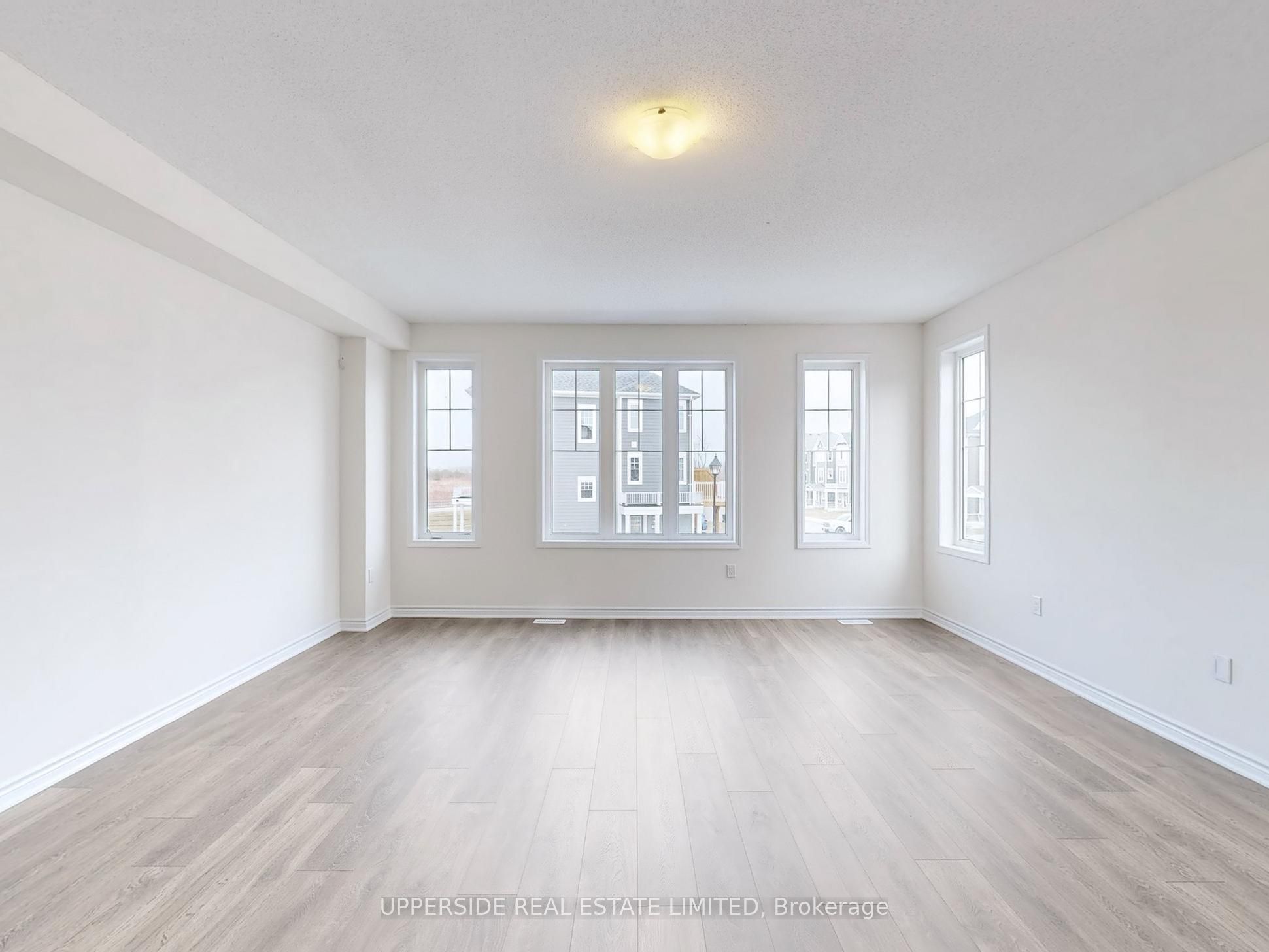 18 Lana Circle Property Photo 6