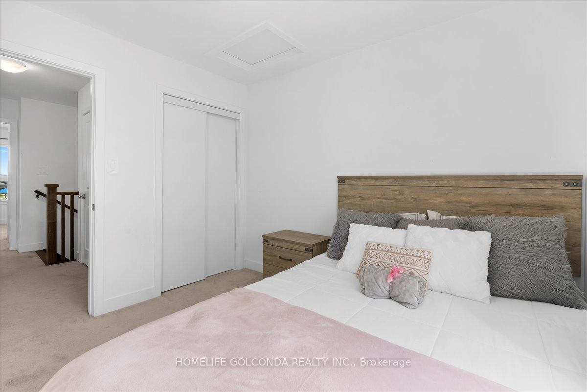 9 Evergreen Terrace Property Photo 23