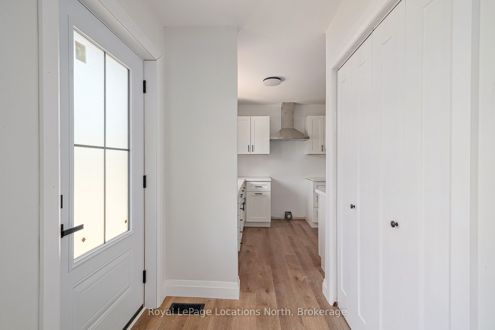 11 Lisbon Court Property Photo 4