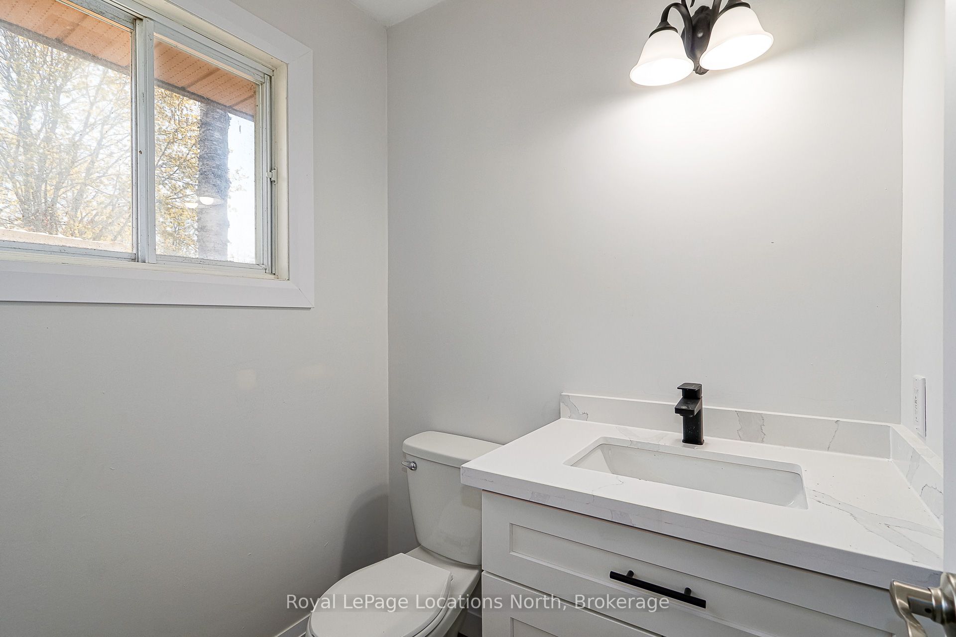 11 Lisbon Court Property Photo 29