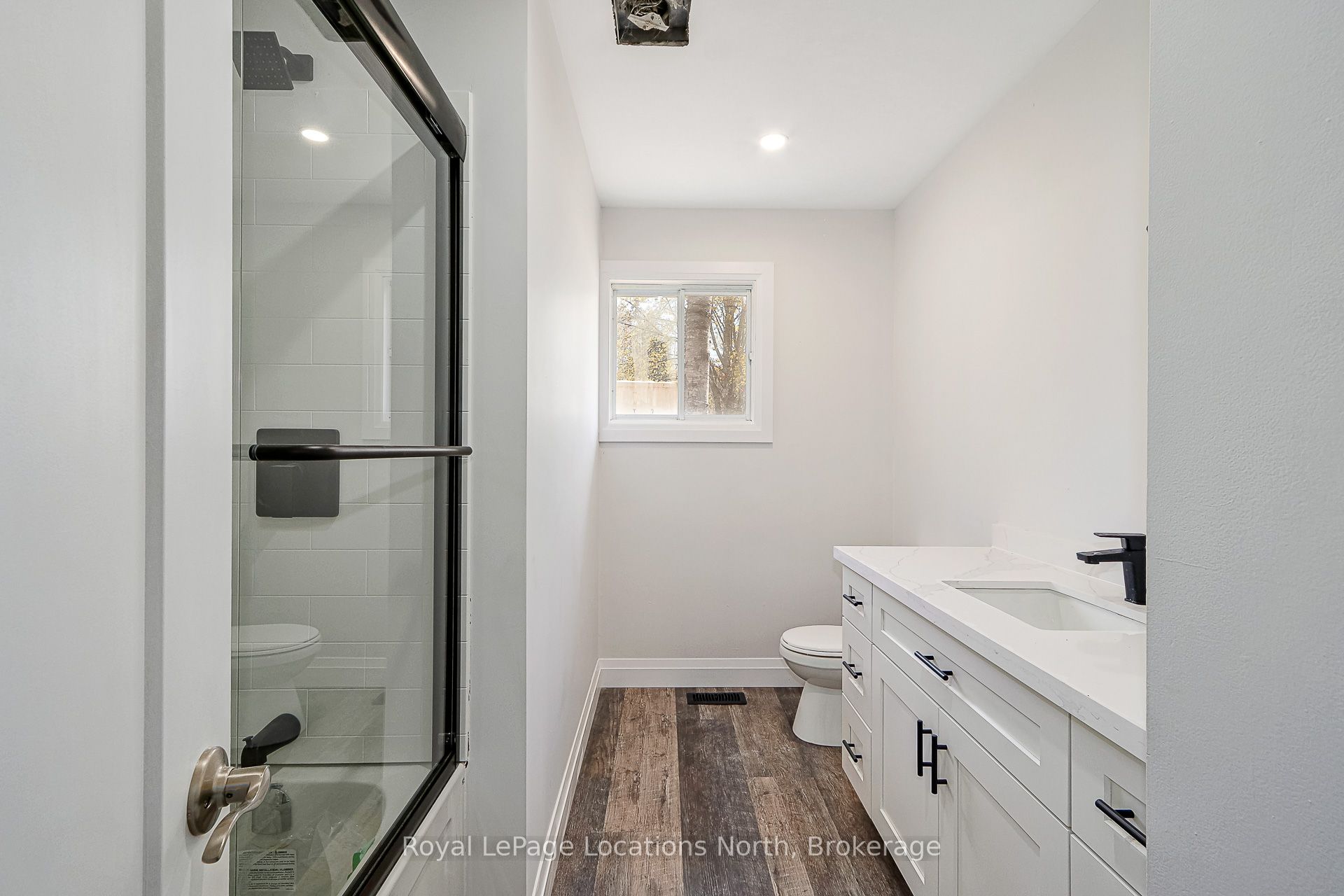11 Lisbon Court Property Photo 32