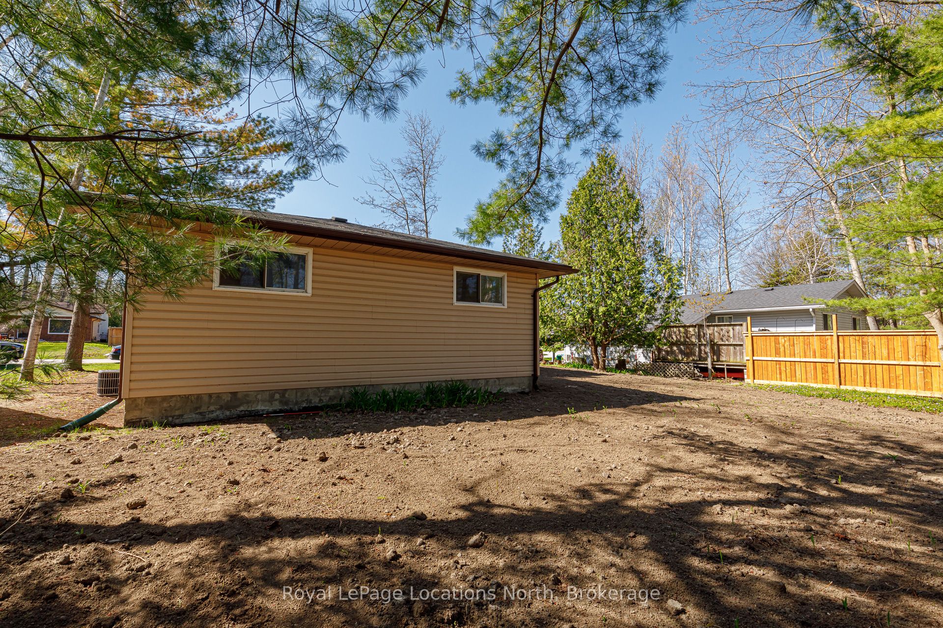 11 Lisbon Court Property Photo 45