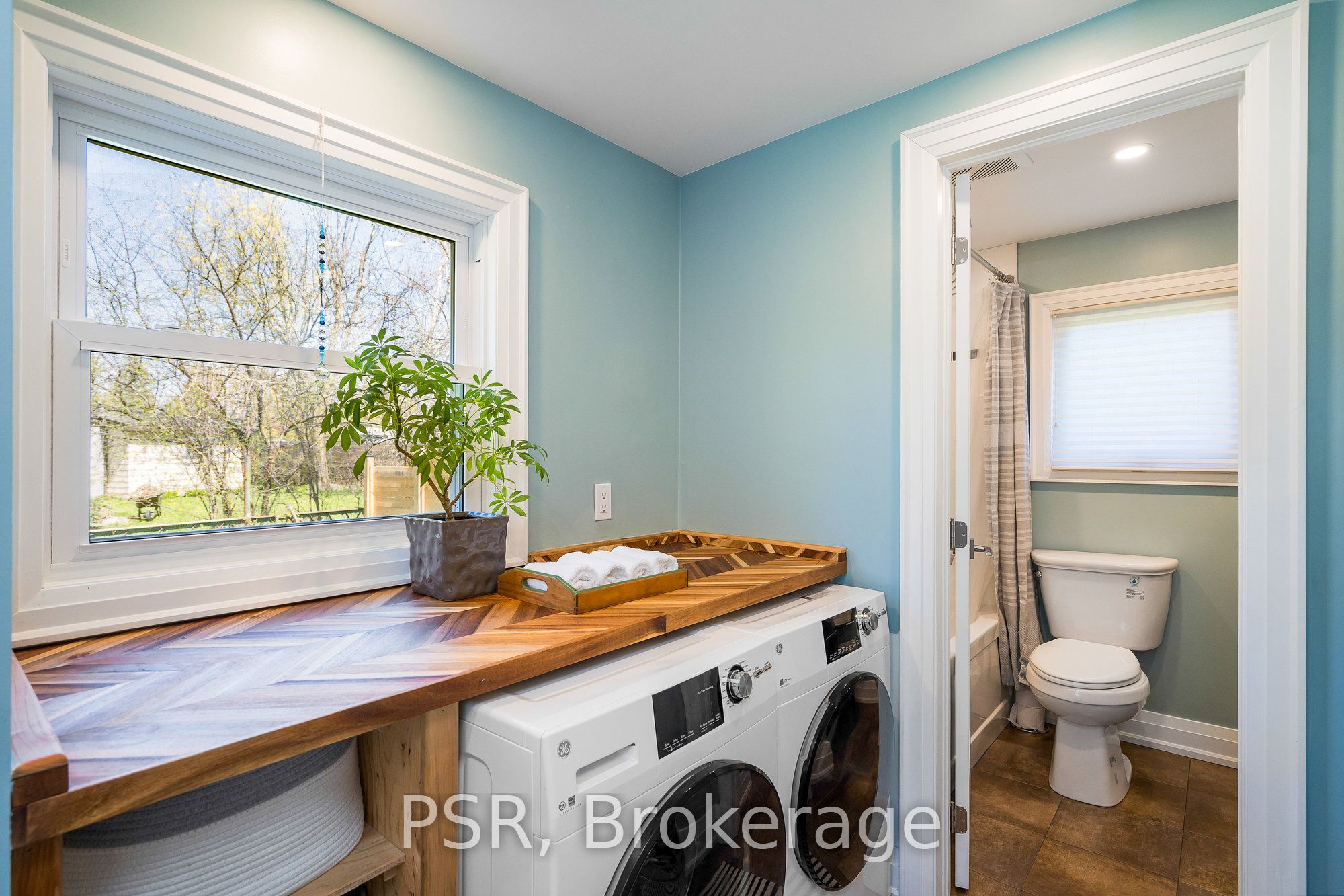 22 Jane Street Property Photo 21