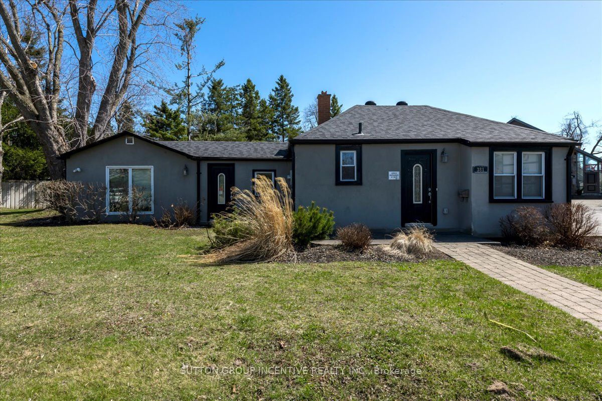 386 Mapleview Dr E Property Photo 35