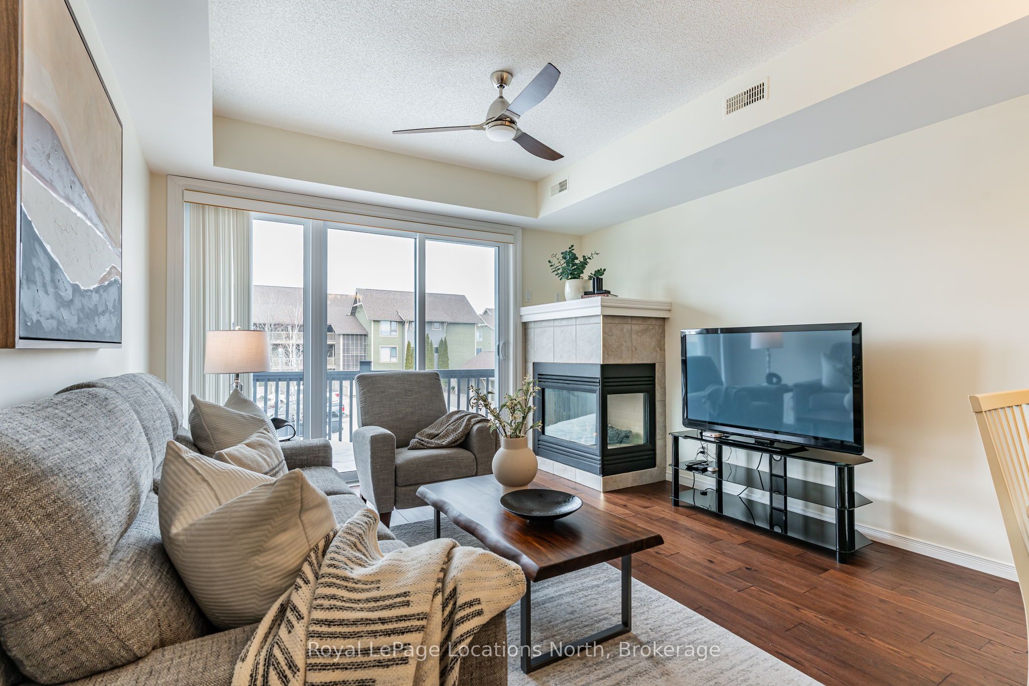 465 Mariners Way Property Photo 5