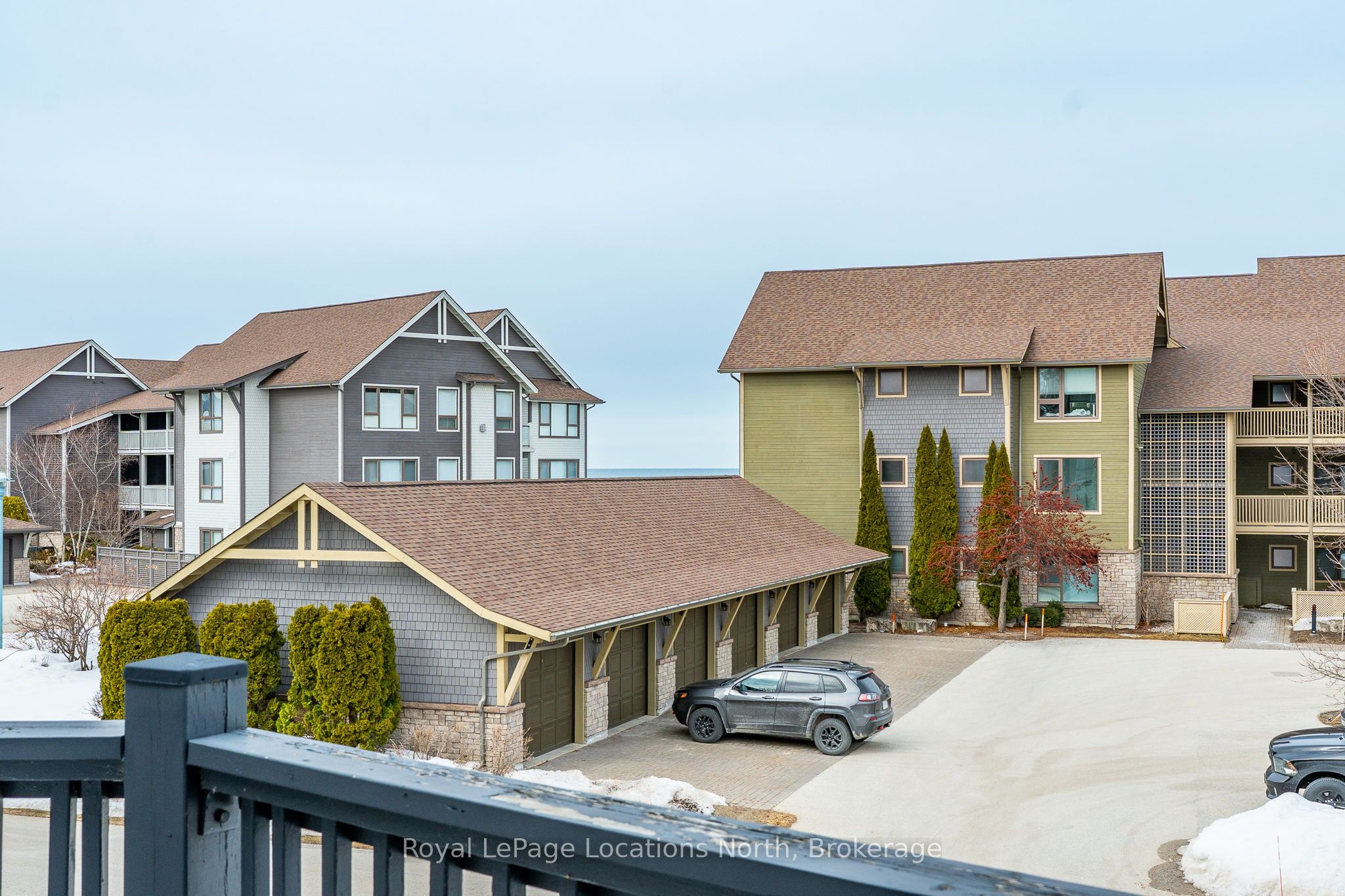 465 Mariners Way Property Photo 8