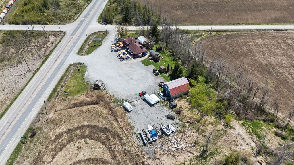 2230 Concession 3 Road Property Photo 11