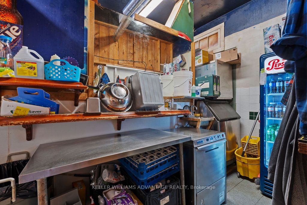 2230 Concession 3 Road Property Photo 25