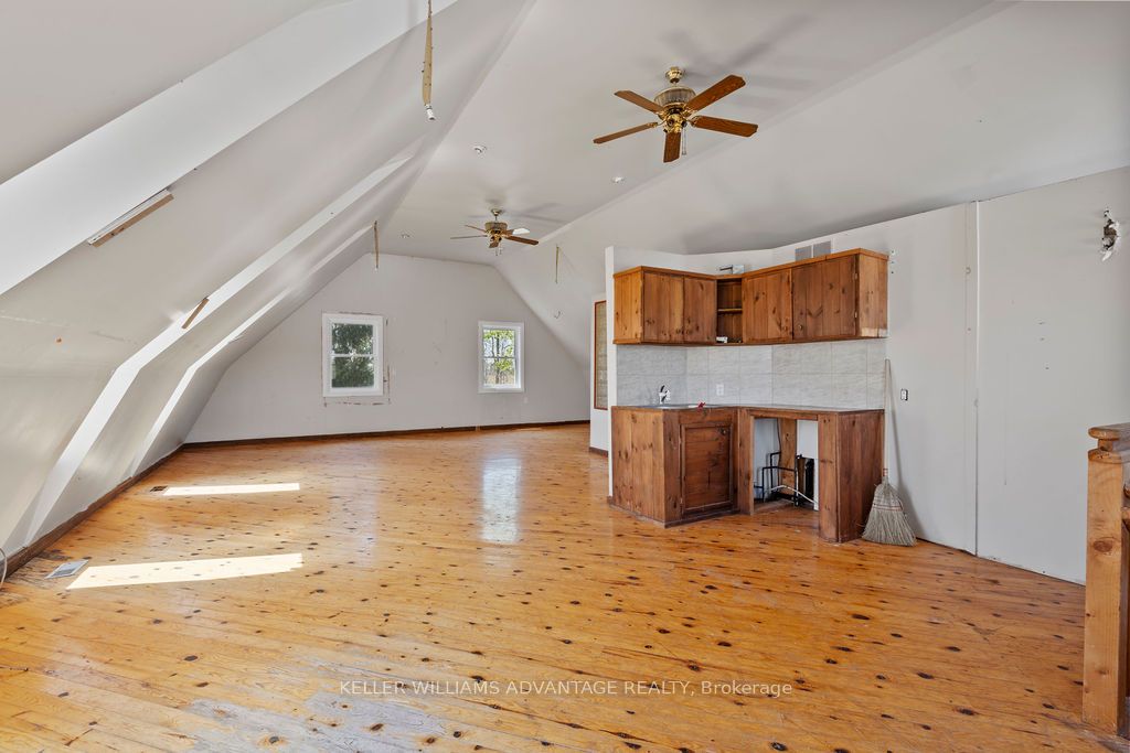 2230 Concession 3 Road Property Photo 31