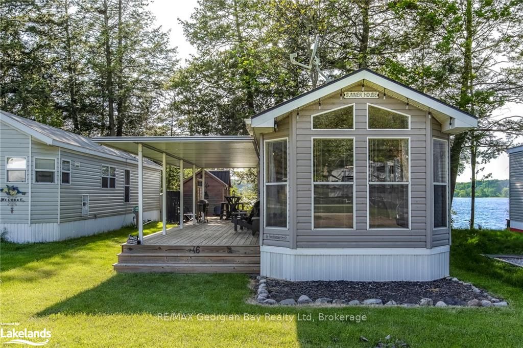 46 LAKESHORE Road Property Photo 1