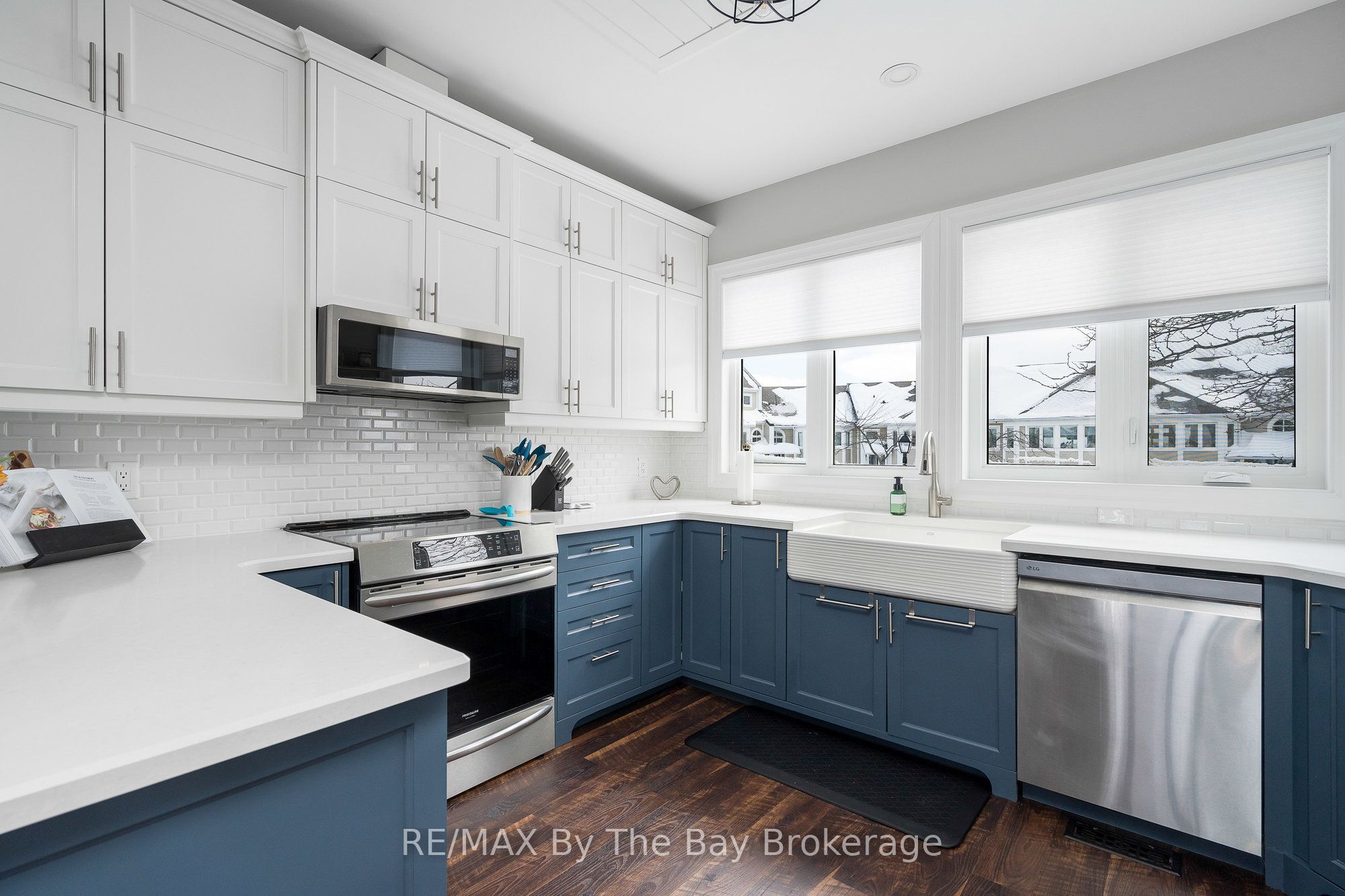 40 Cranberry Surf N/a Property Photo 8