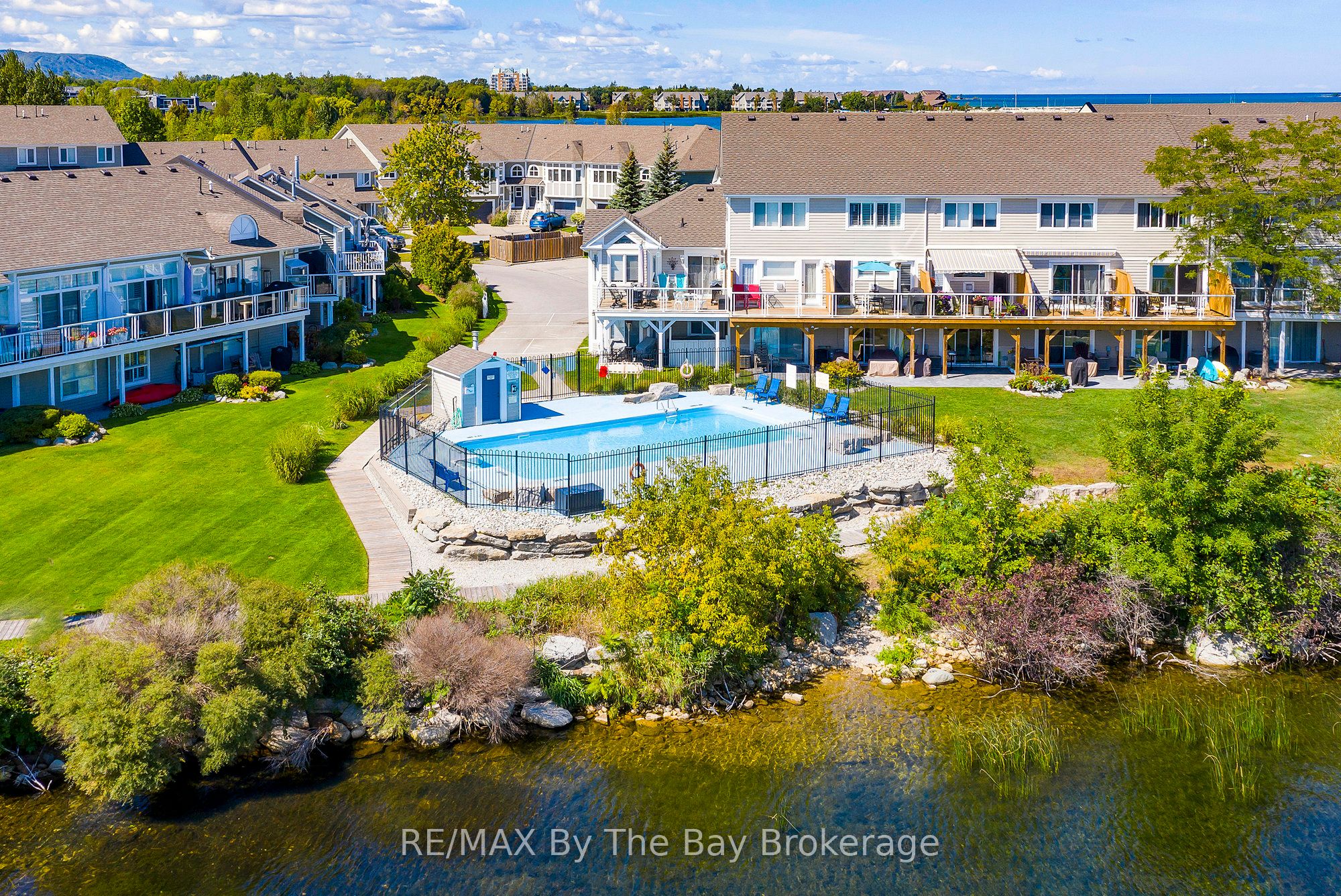 40 Cranberry Surf N/a Property Photo 45