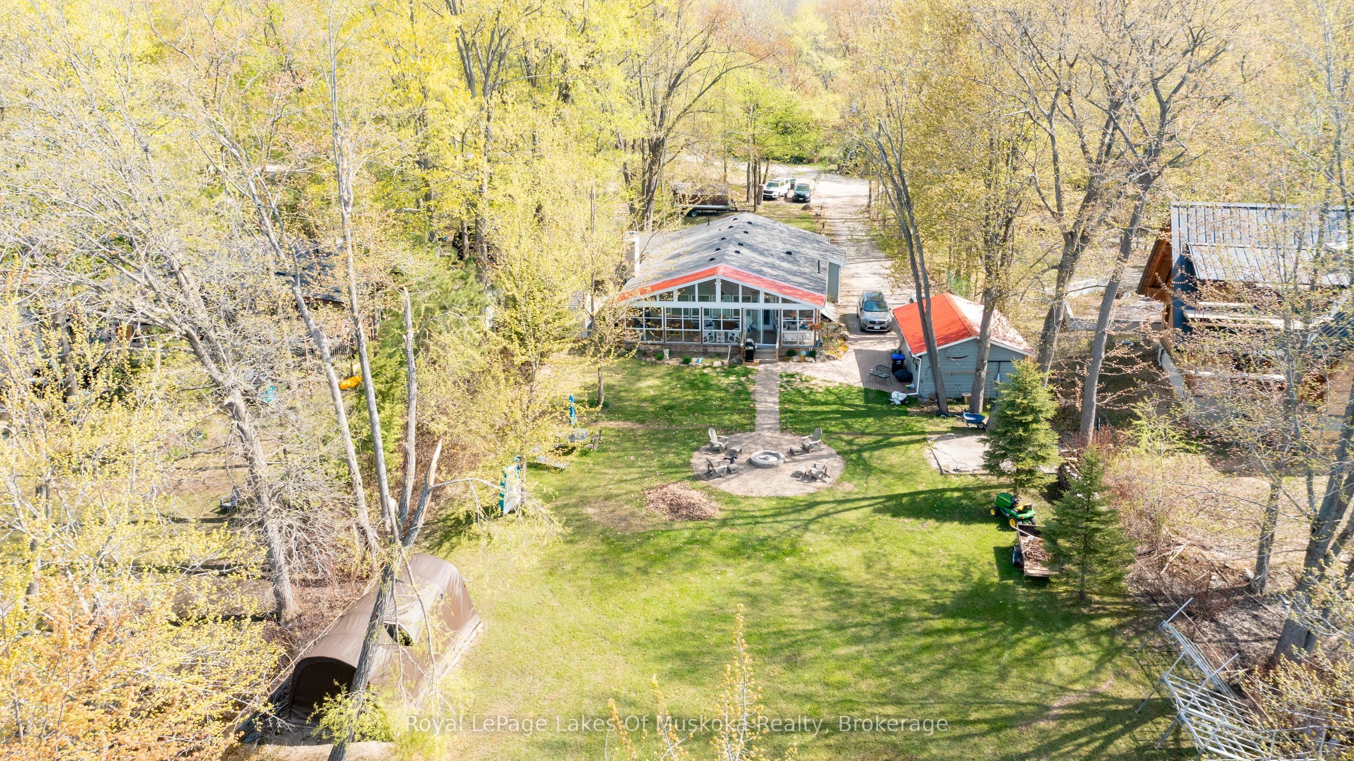 3445 Southwood Beach Boulevard Property Photo 8
