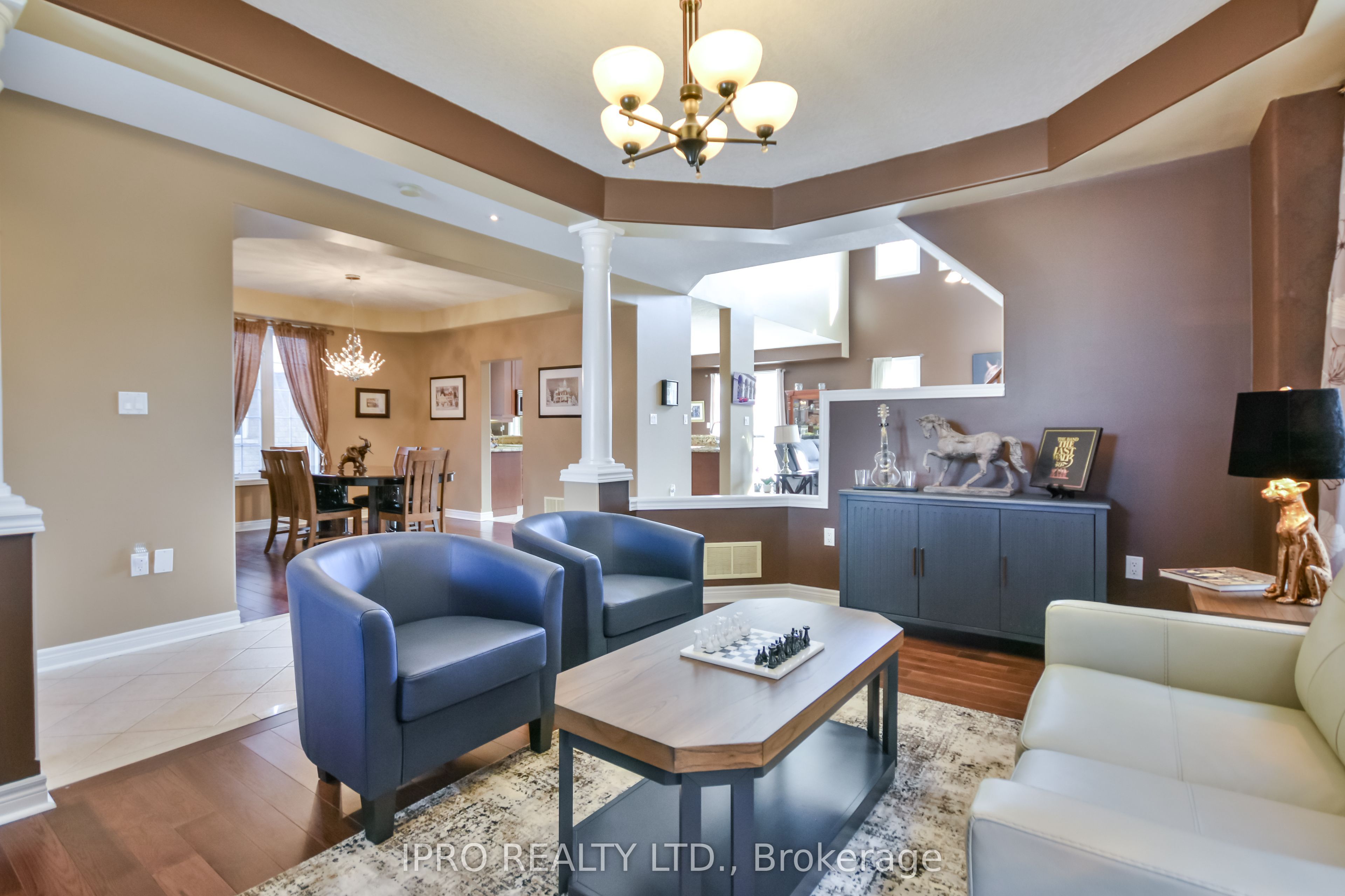 79 Sovereign's Gate Property Photo 8
