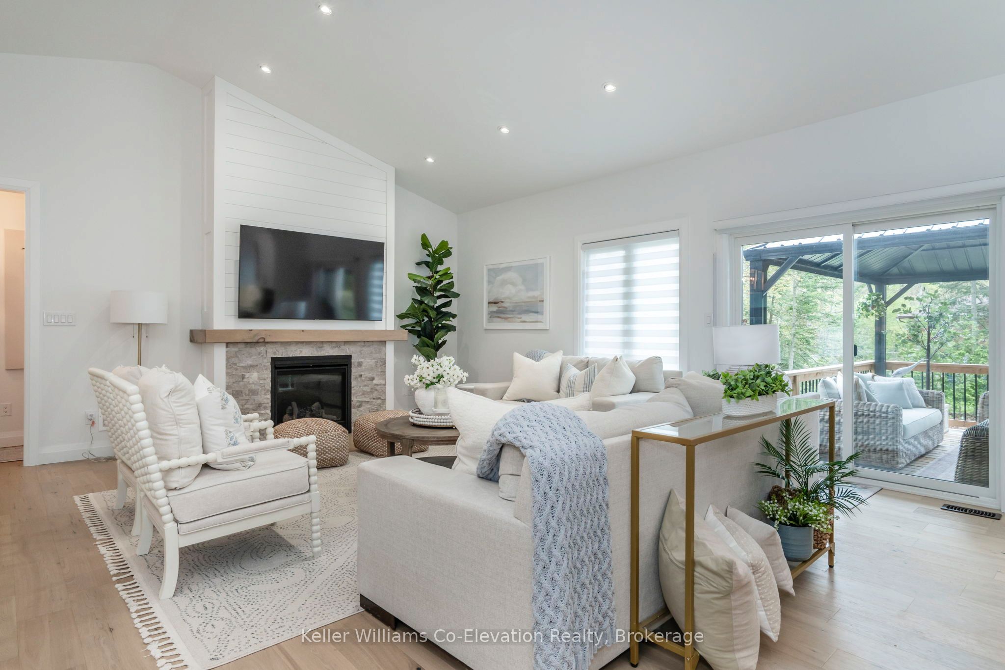 15 Pinecone Avenue Property Photo 8