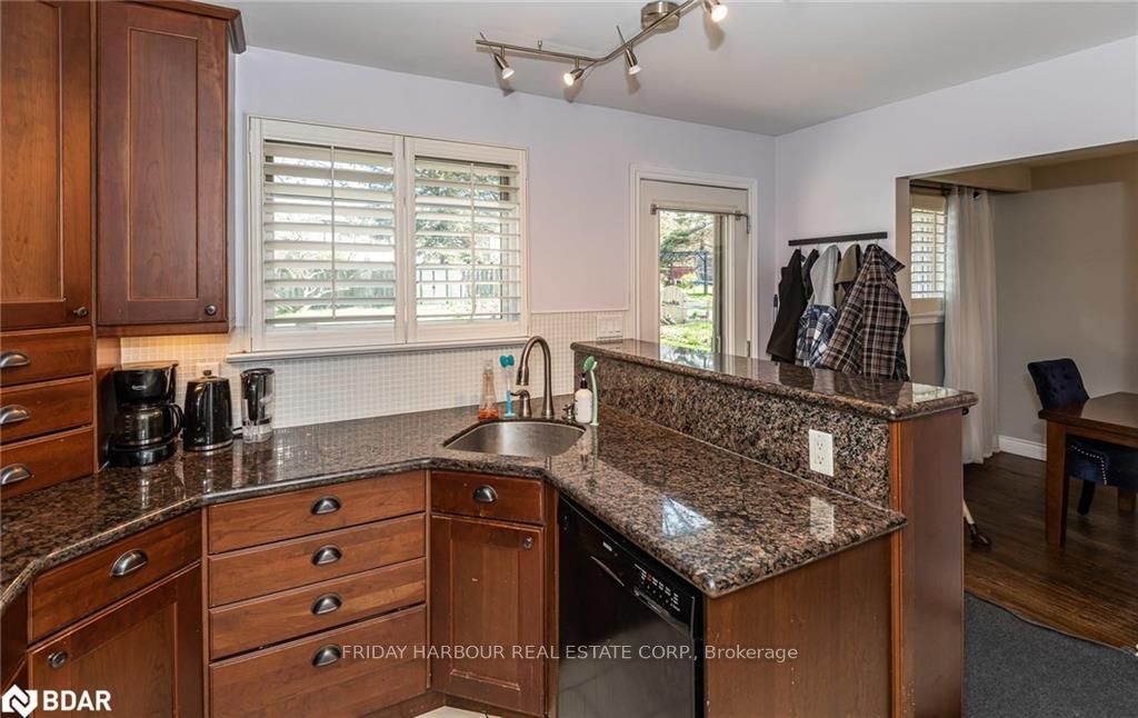 9 Meadowland Avenue Property Photo 8