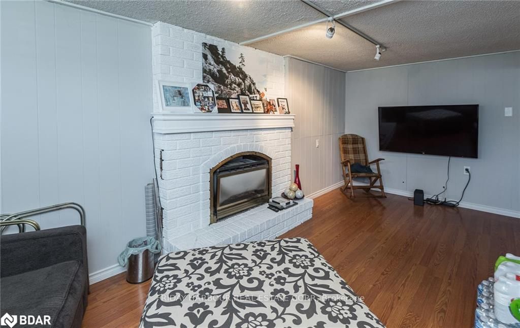 9 Meadowland Avenue Property Photo 22