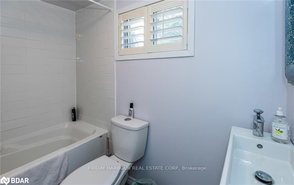 9 Meadowland Avenue Property Photo 25