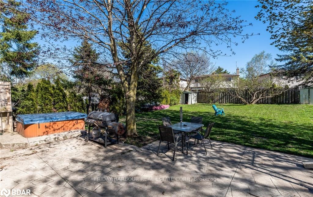 9 Meadowland Avenue Property Photo 29