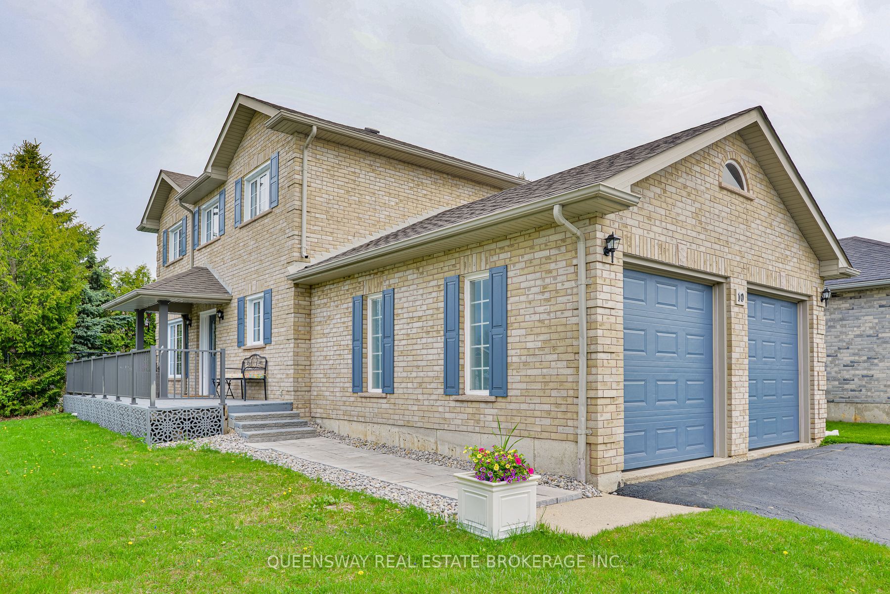 10 Lewis Drive Property Photo 2