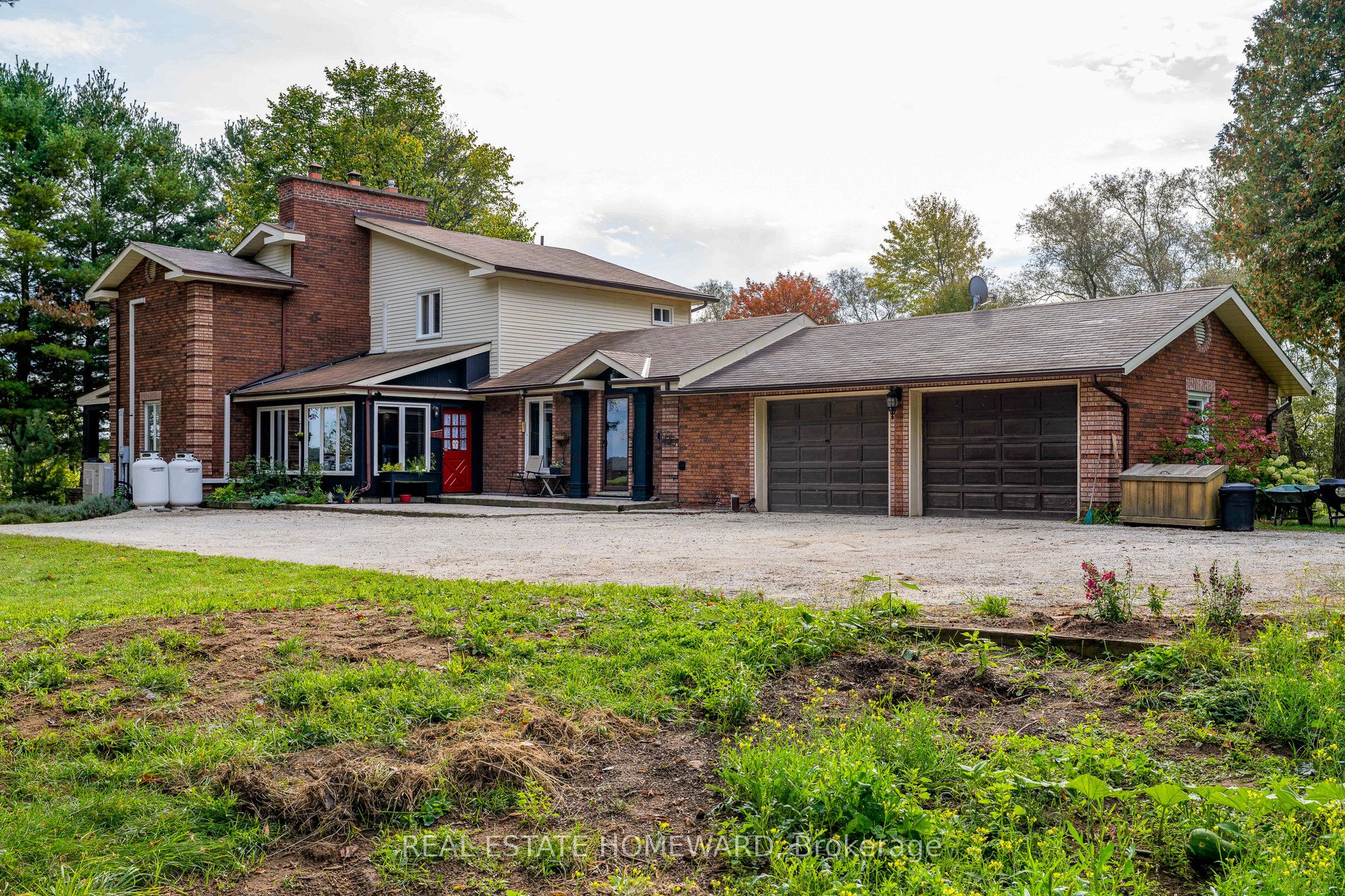 1602 County Rd 7 Road Property Photo 4