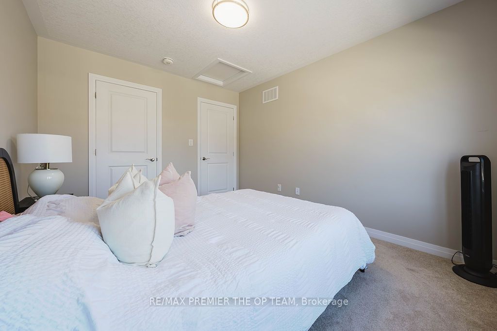 78 Sagewood Avenue Property Photo 23