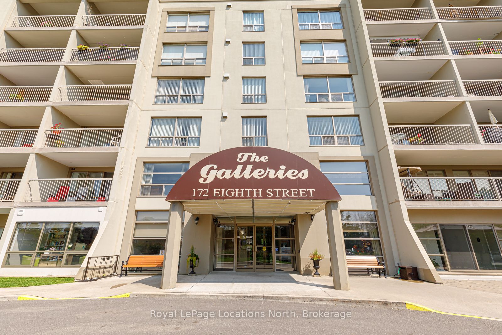 172 Eighth Street 605 Property Photo 2