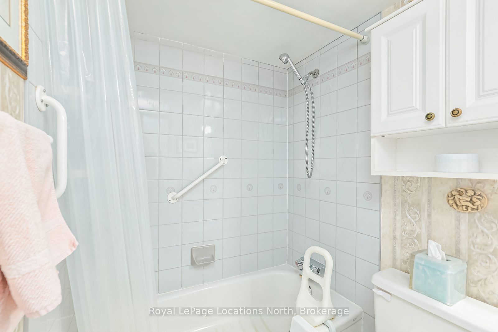 172 Eighth Street 605 Property Photo 16