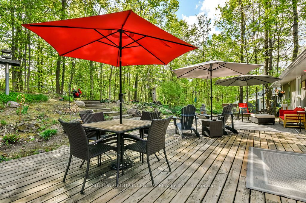 4 Country Club Lane Property Photo 36