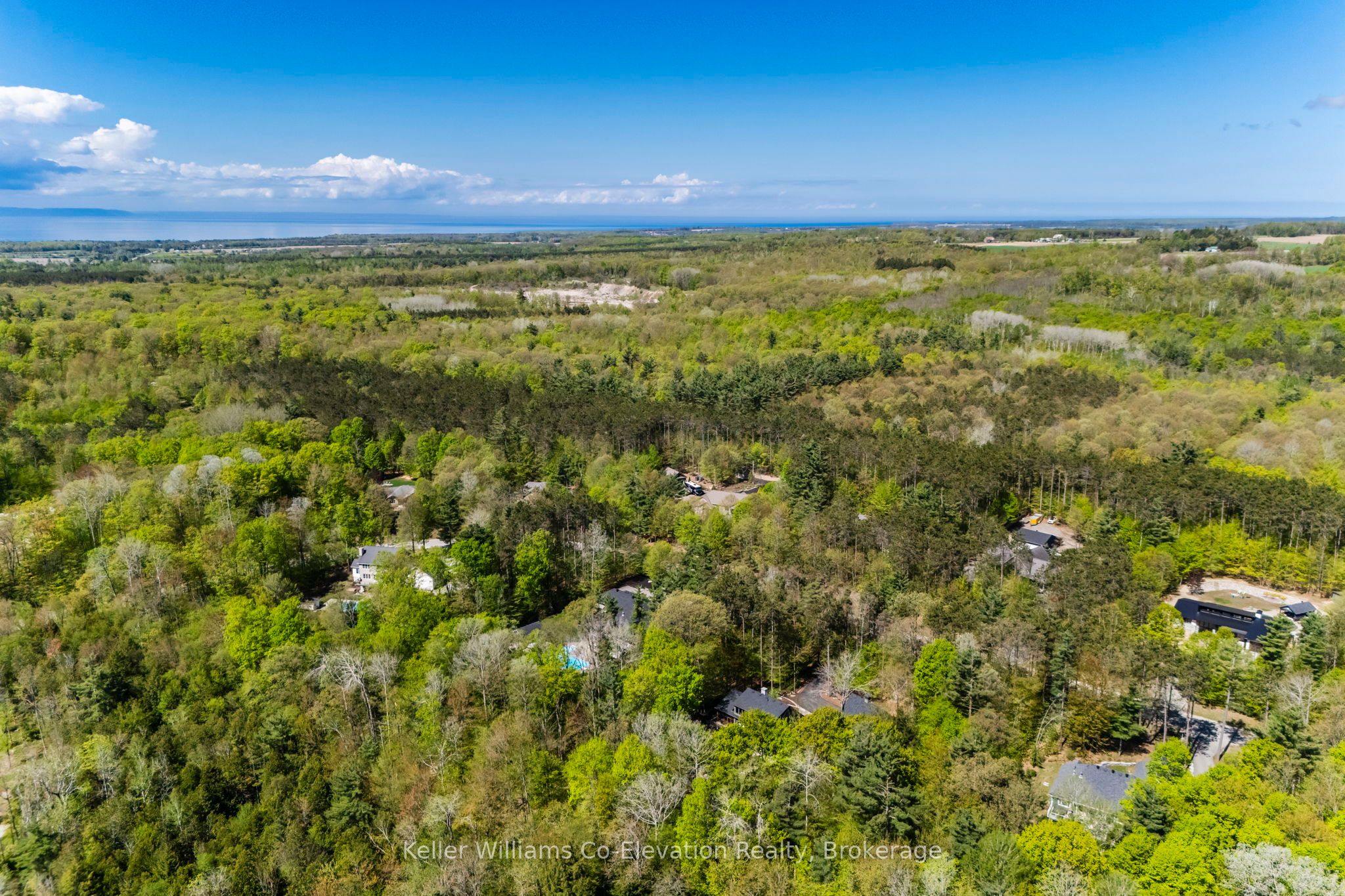 25 Copeland Creek Drive Property Photo 47