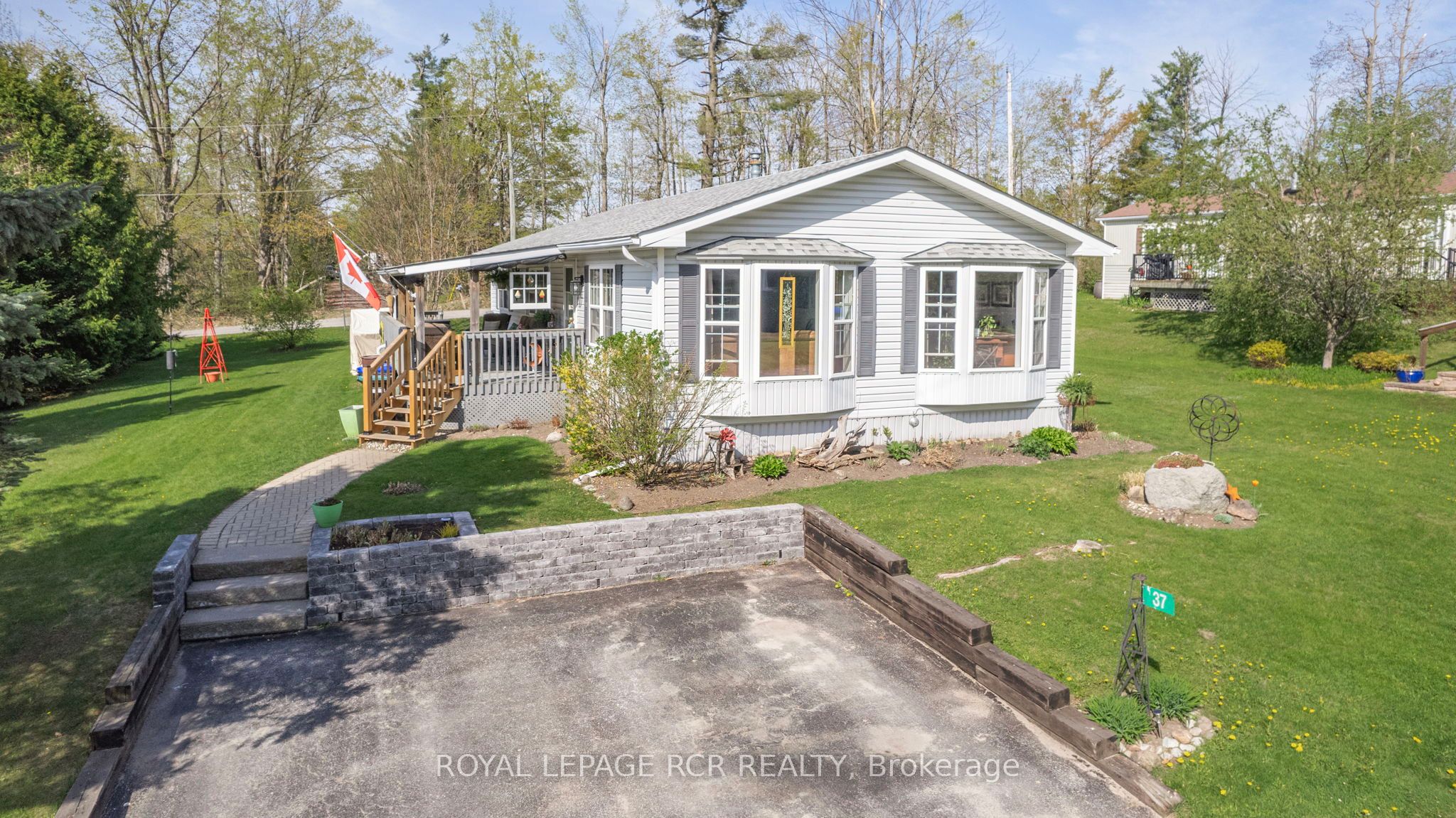 37 Jane Street Property Photo