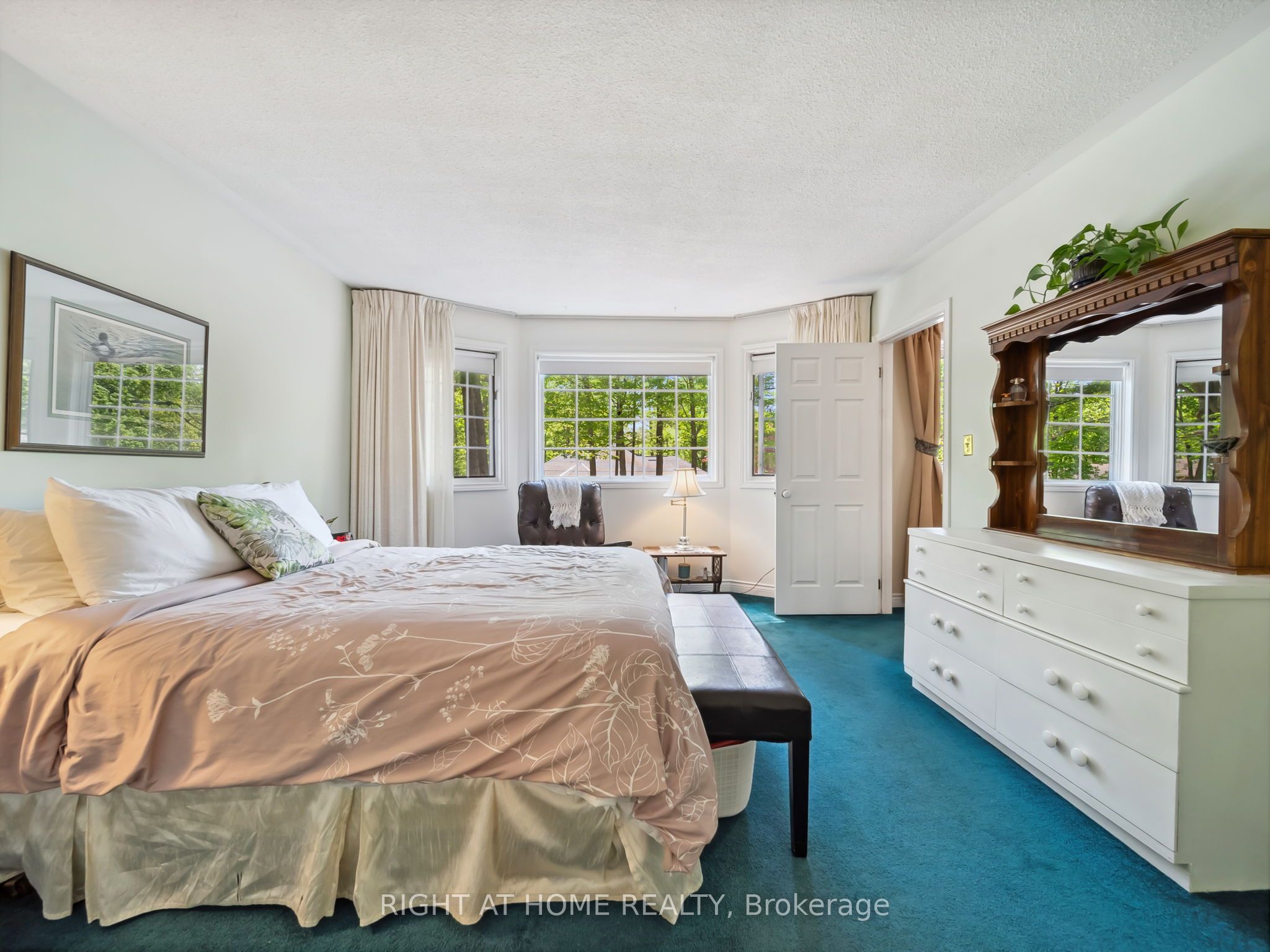 1857 Kensington Place Property Photo 16